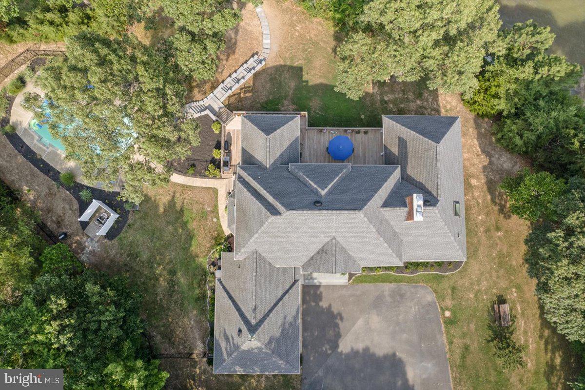 ESPERANZA FARMS - Residential