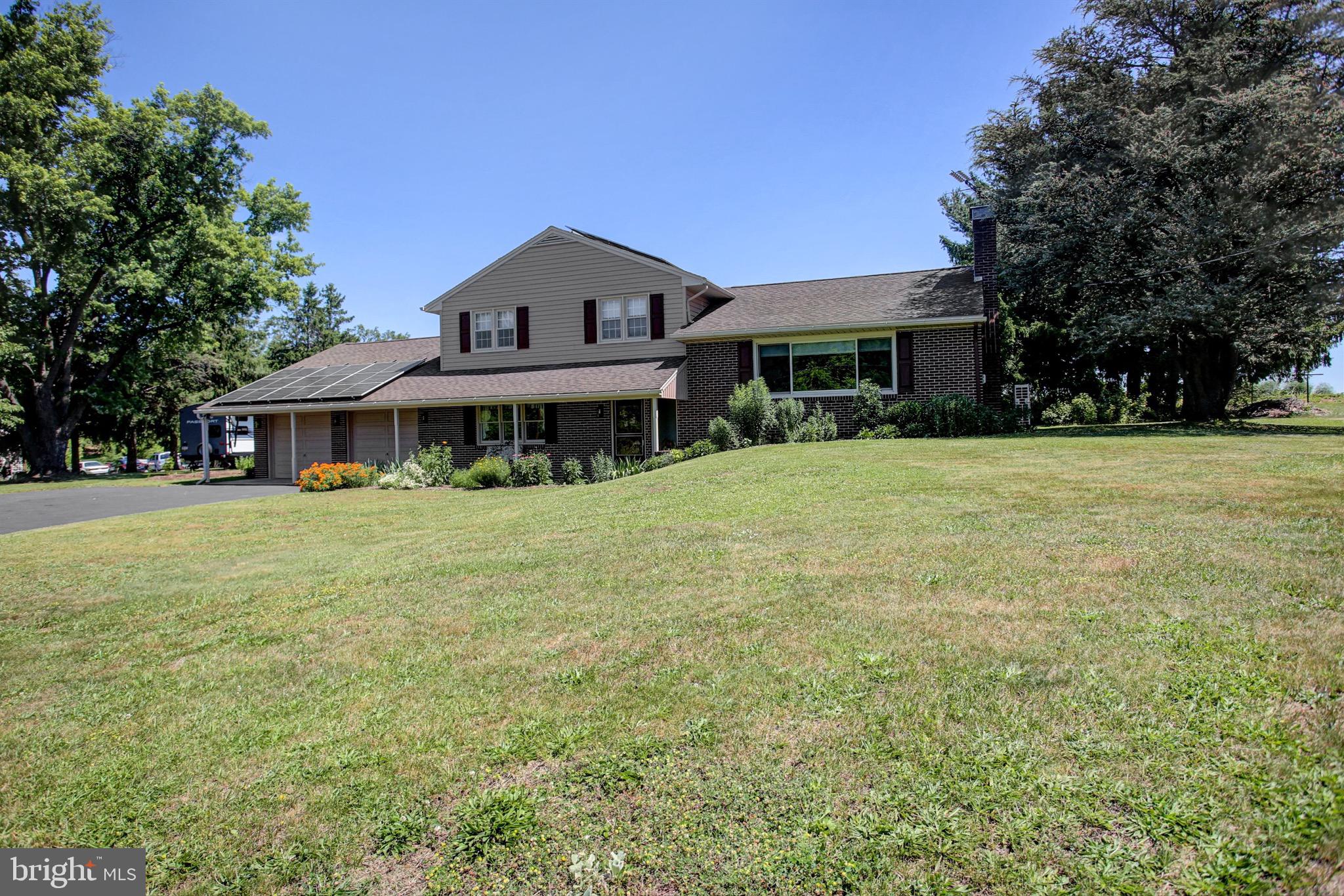 13361 BUCHANAN TRAIL WEST W