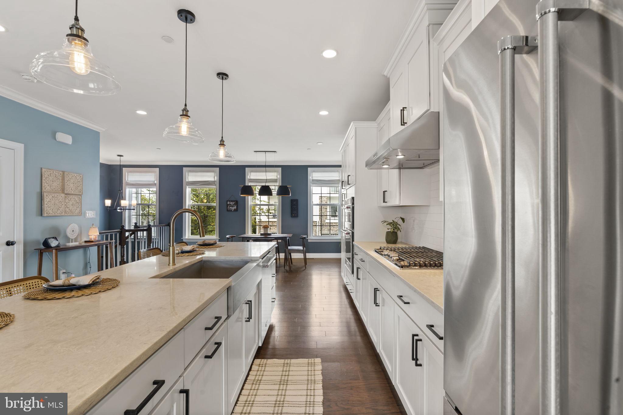 RAVENSCLIFF - Residential