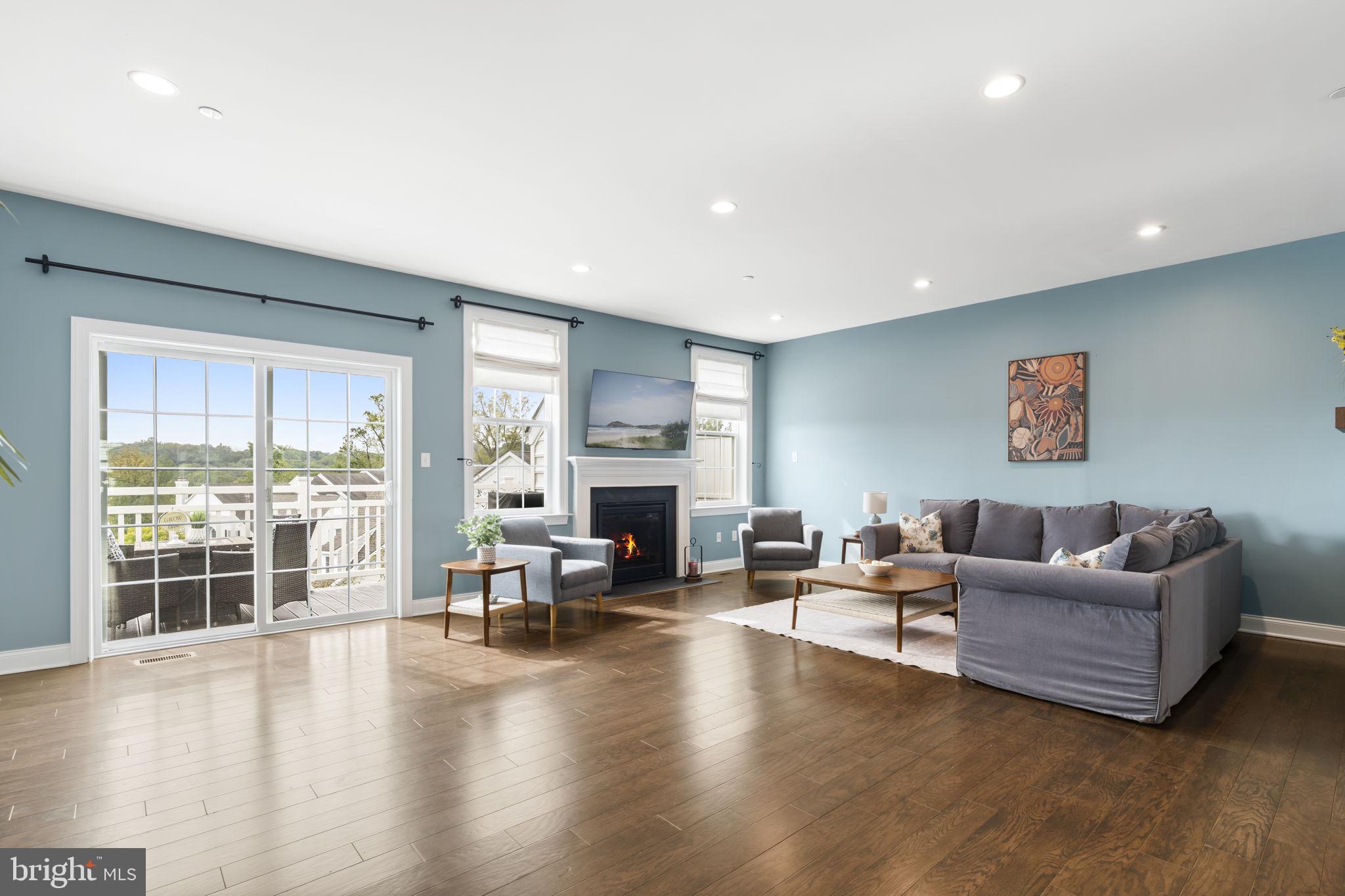 RAVENSCLIFF - Residential