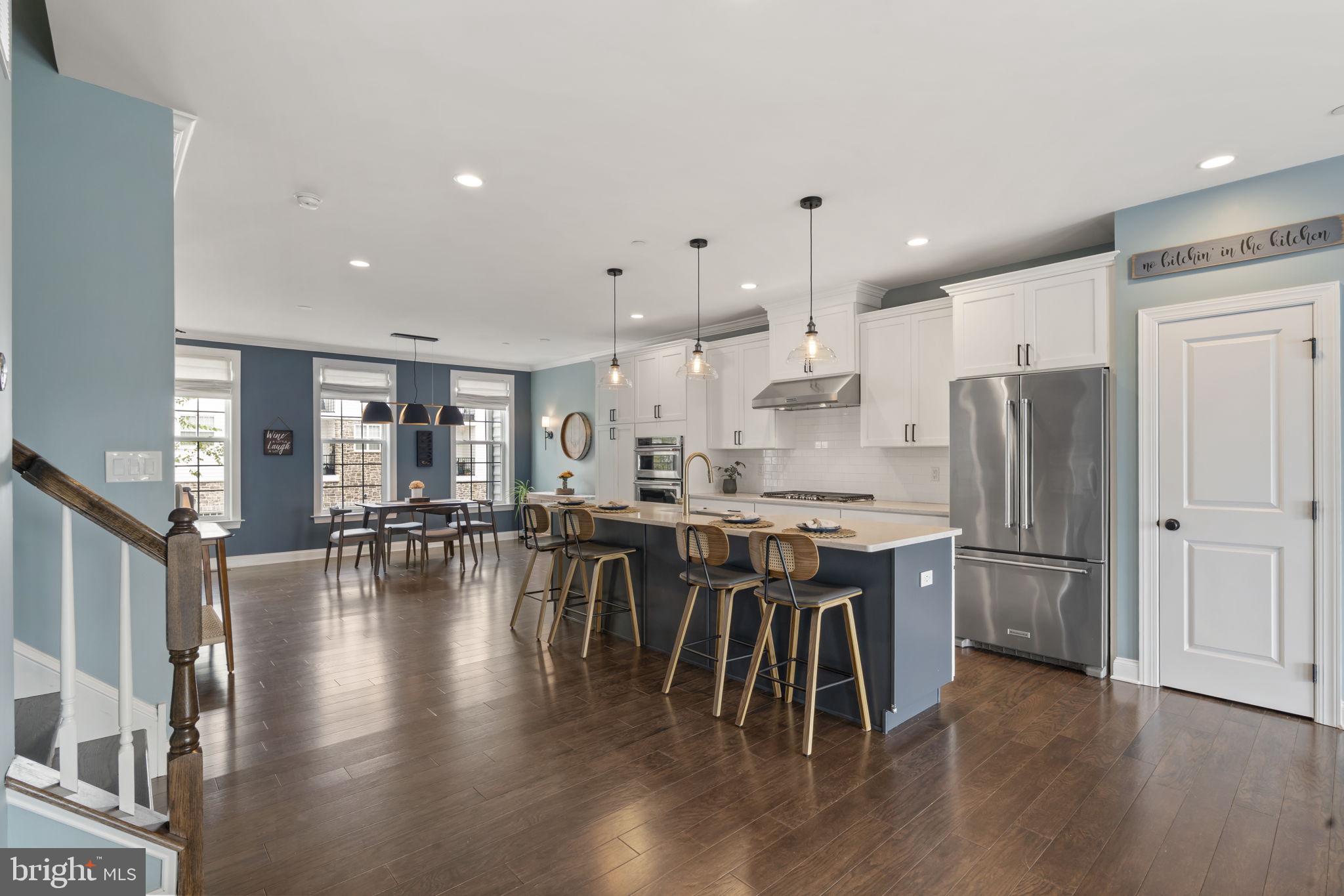 RAVENSCLIFF - Residential