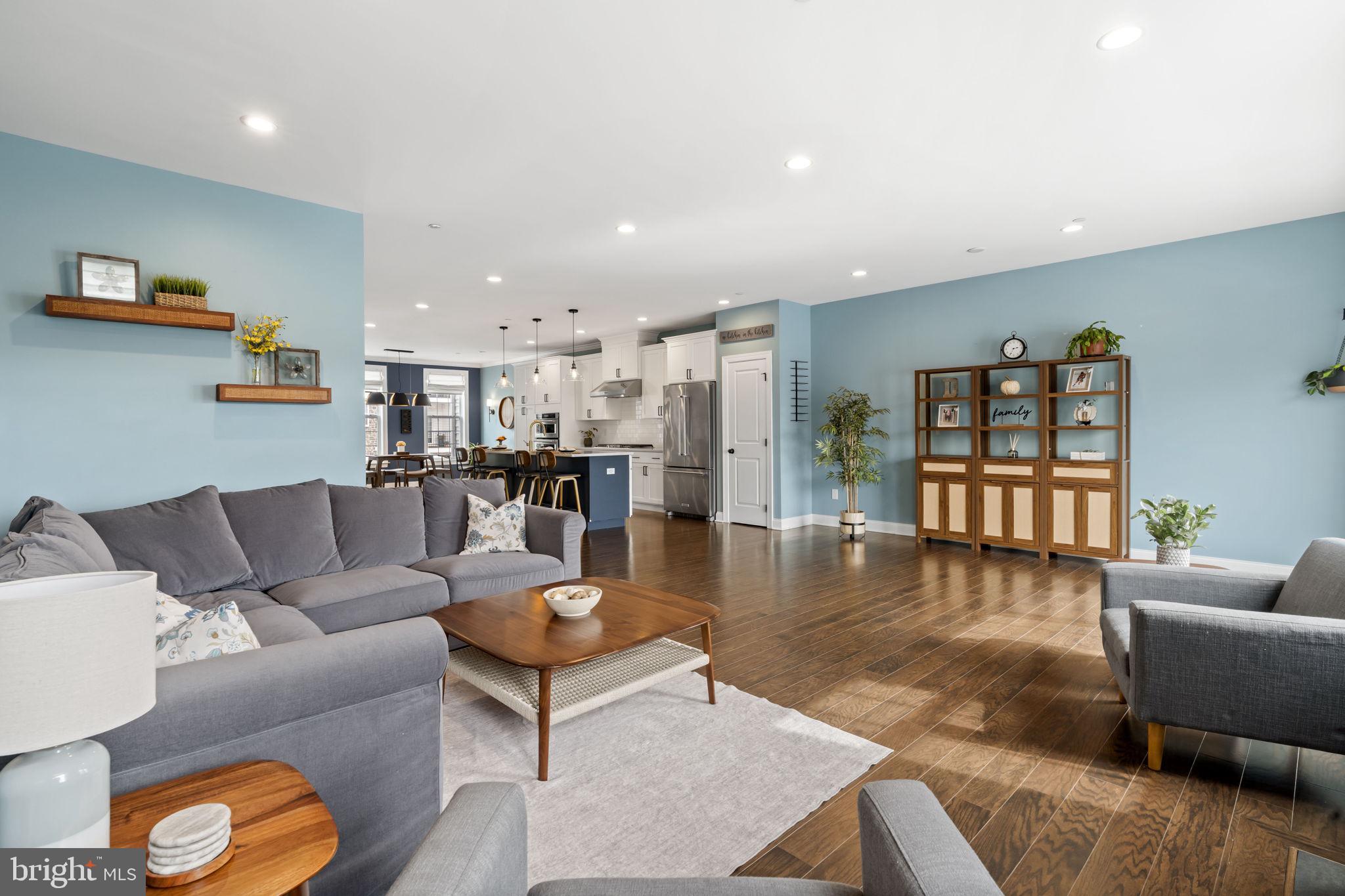 RAVENSCLIFF - Residential