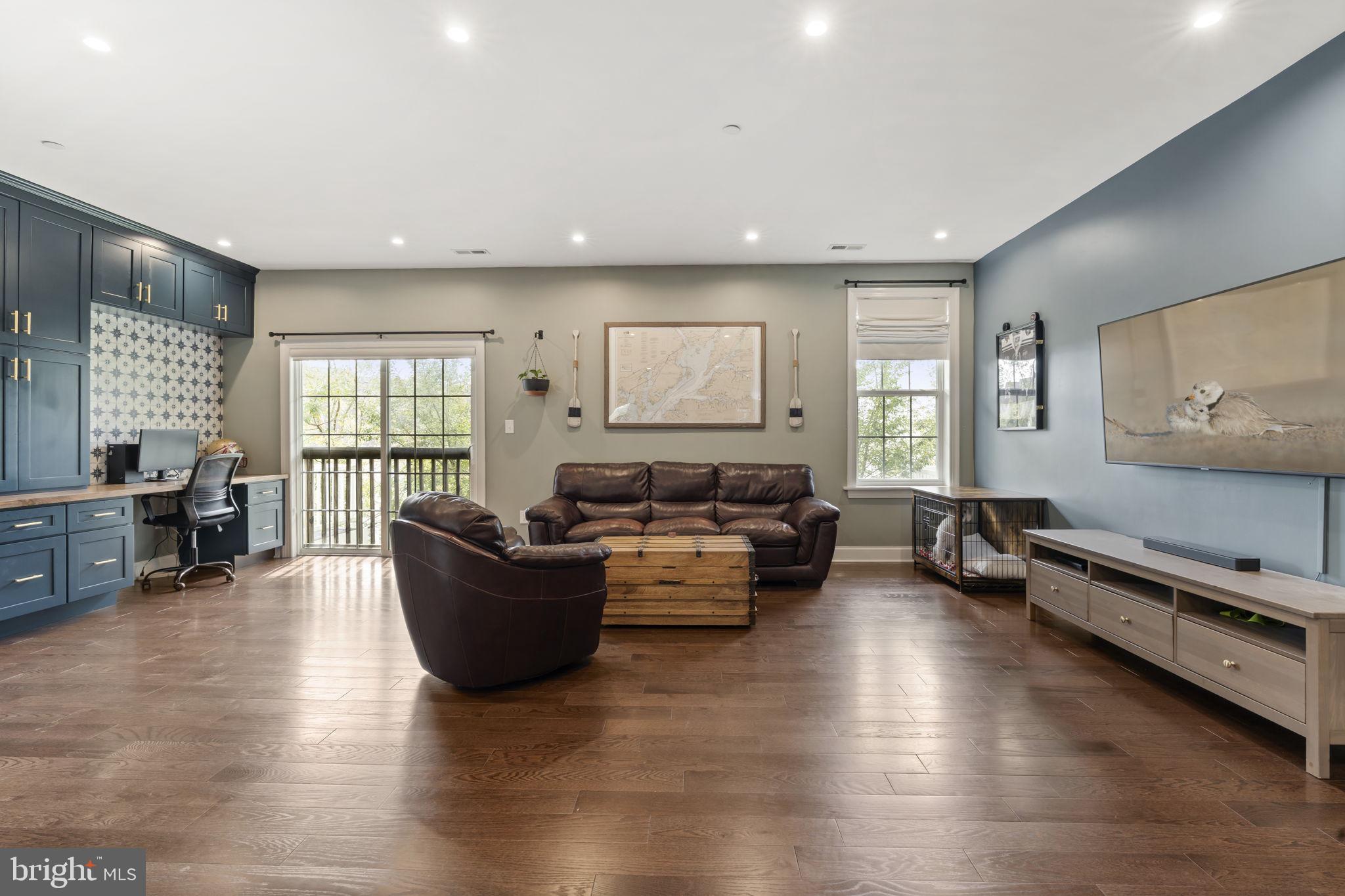 RAVENSCLIFF - Residential