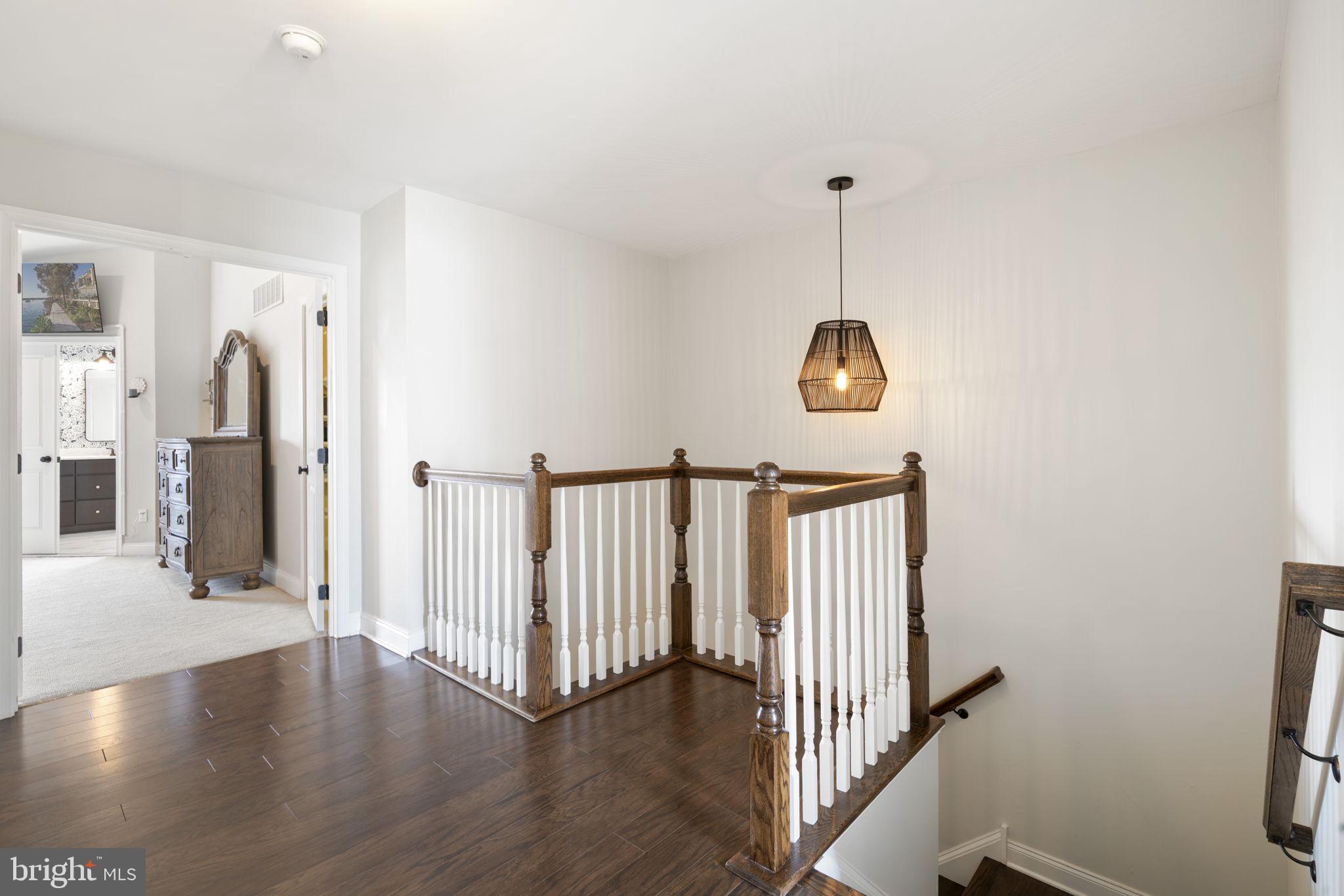 RAVENSCLIFF - Residential