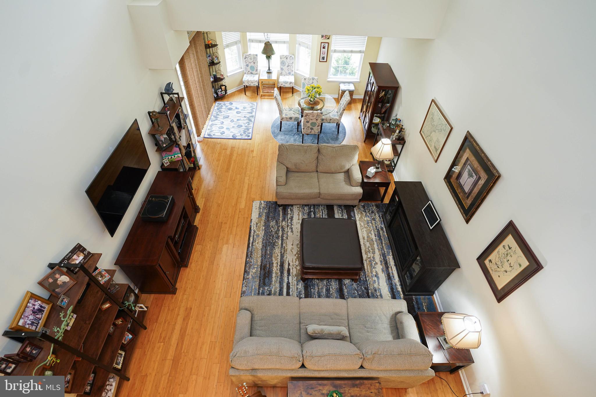 WOOD CREEK GOLF COMM - Residential