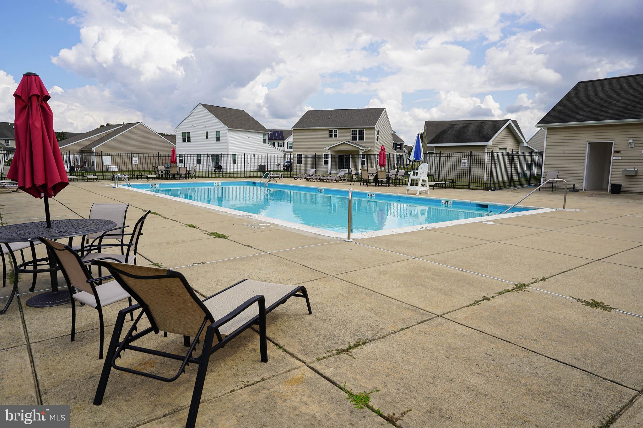 WOOD CREEK GOLF COMM - Residential