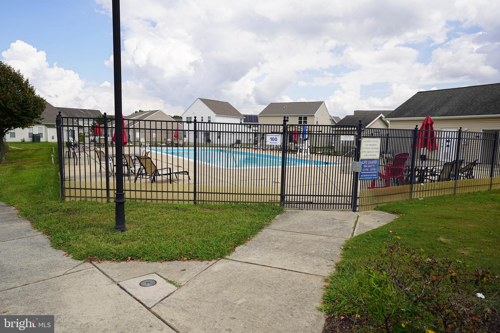 WOOD CREEK GOLF COMM - Residential