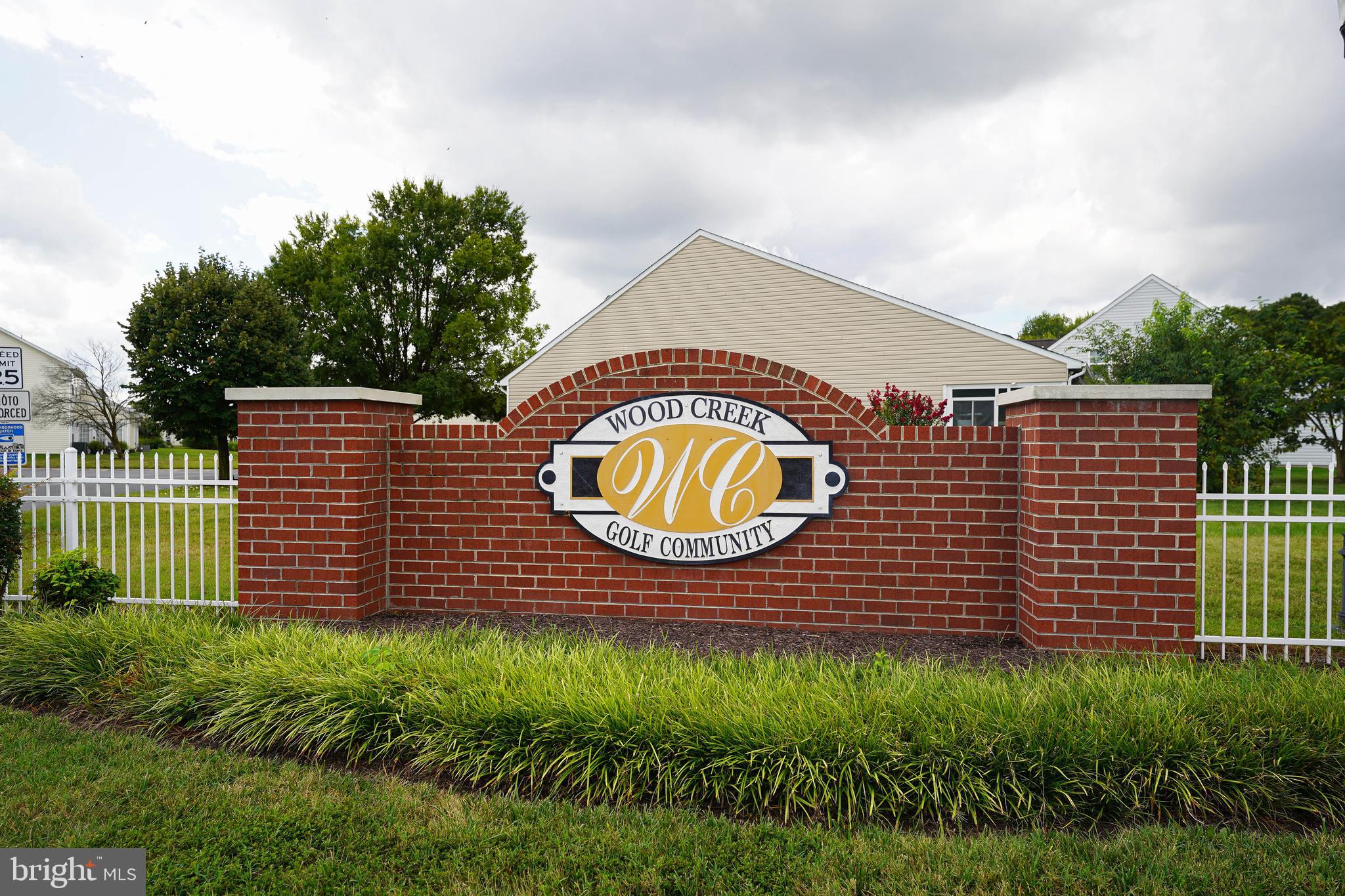 WOOD CREEK GOLF COMM - Residential