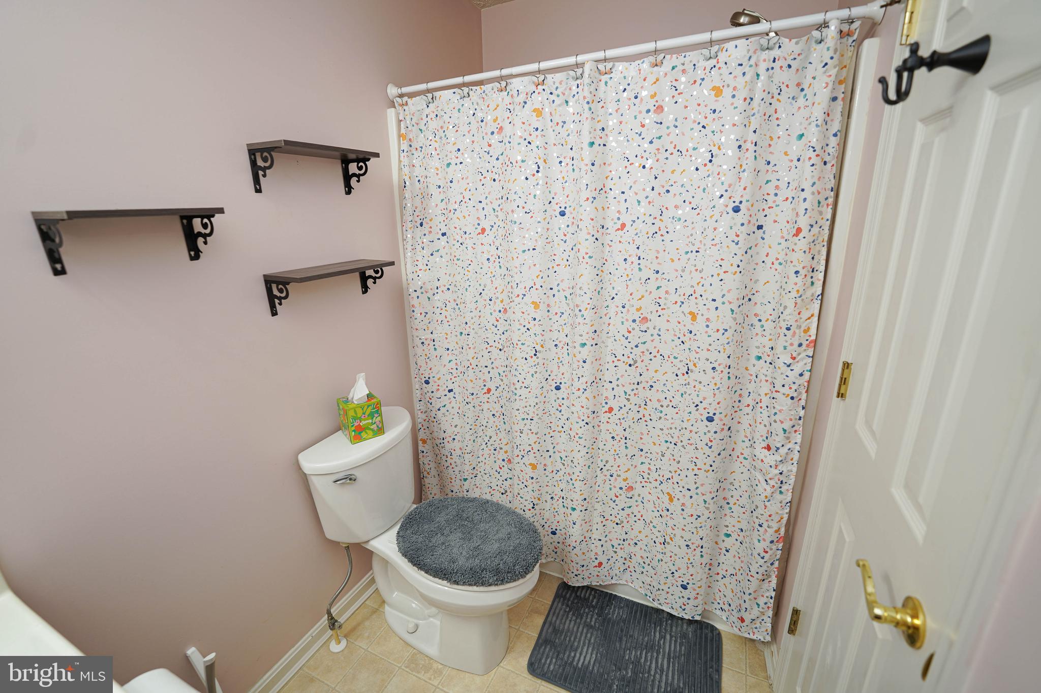 WOOD CREEK GOLF COMM - Residential