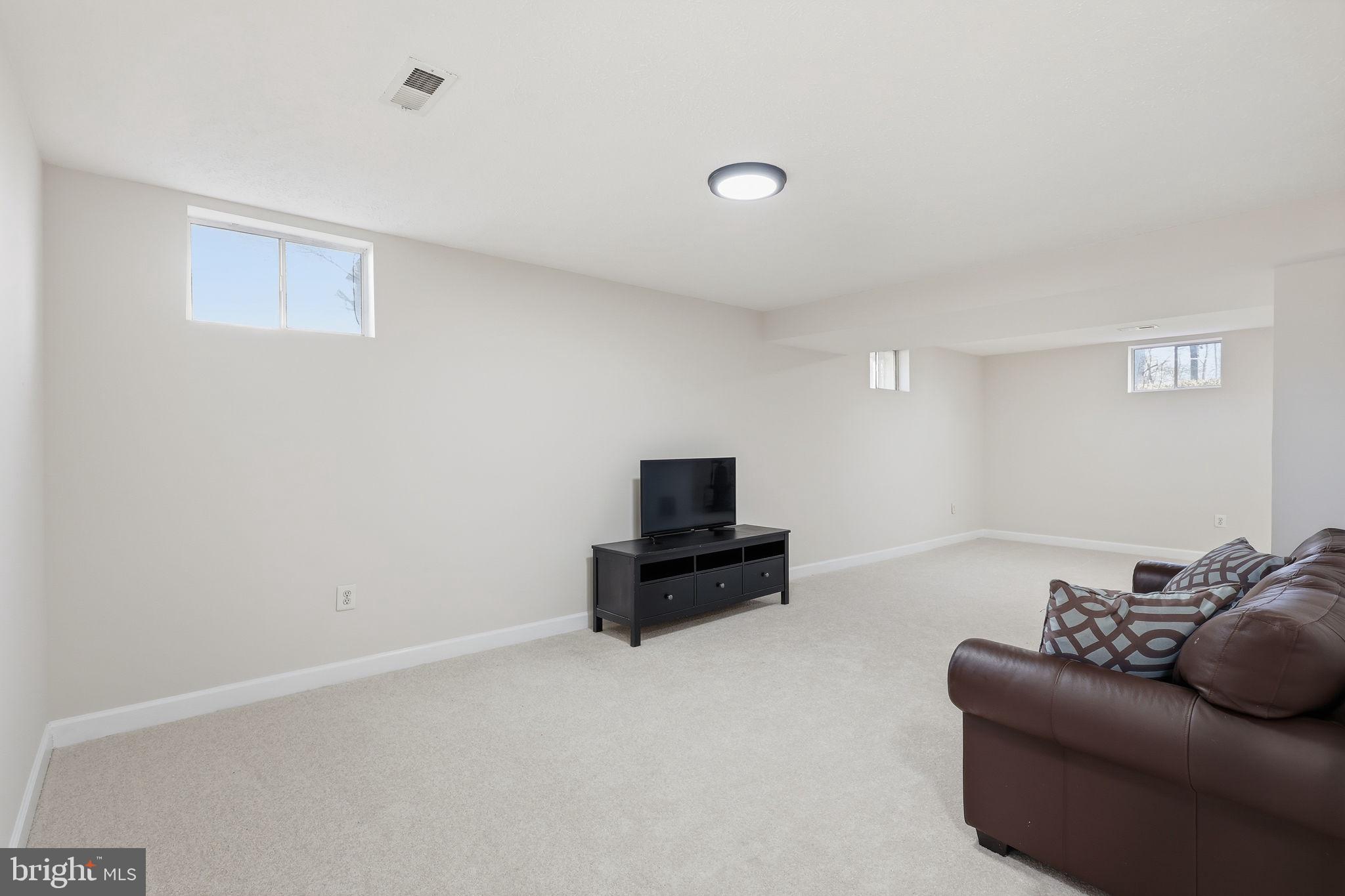 ASHLAND - Residential