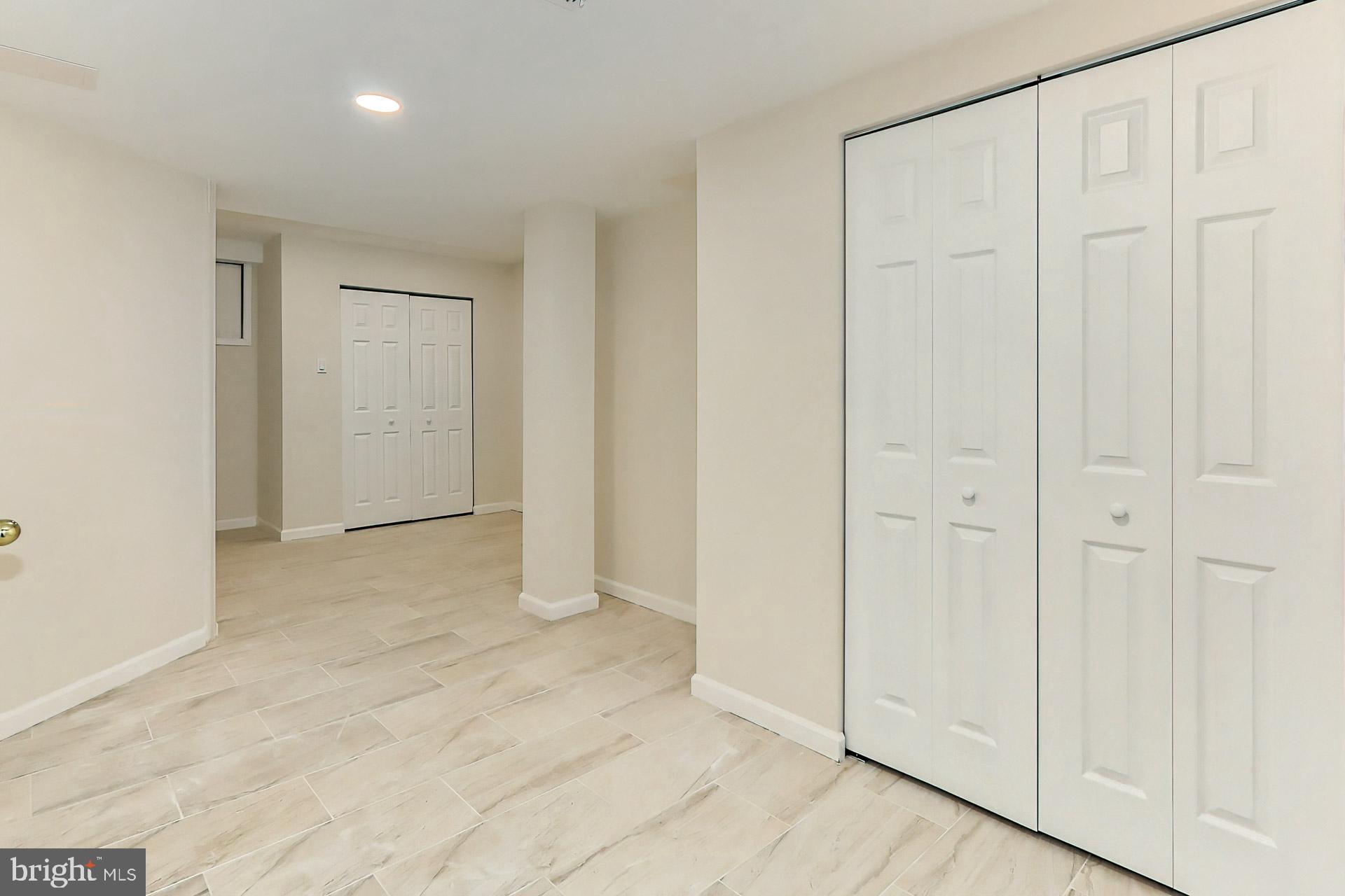 GLEN MILL VILLAGE - Residential