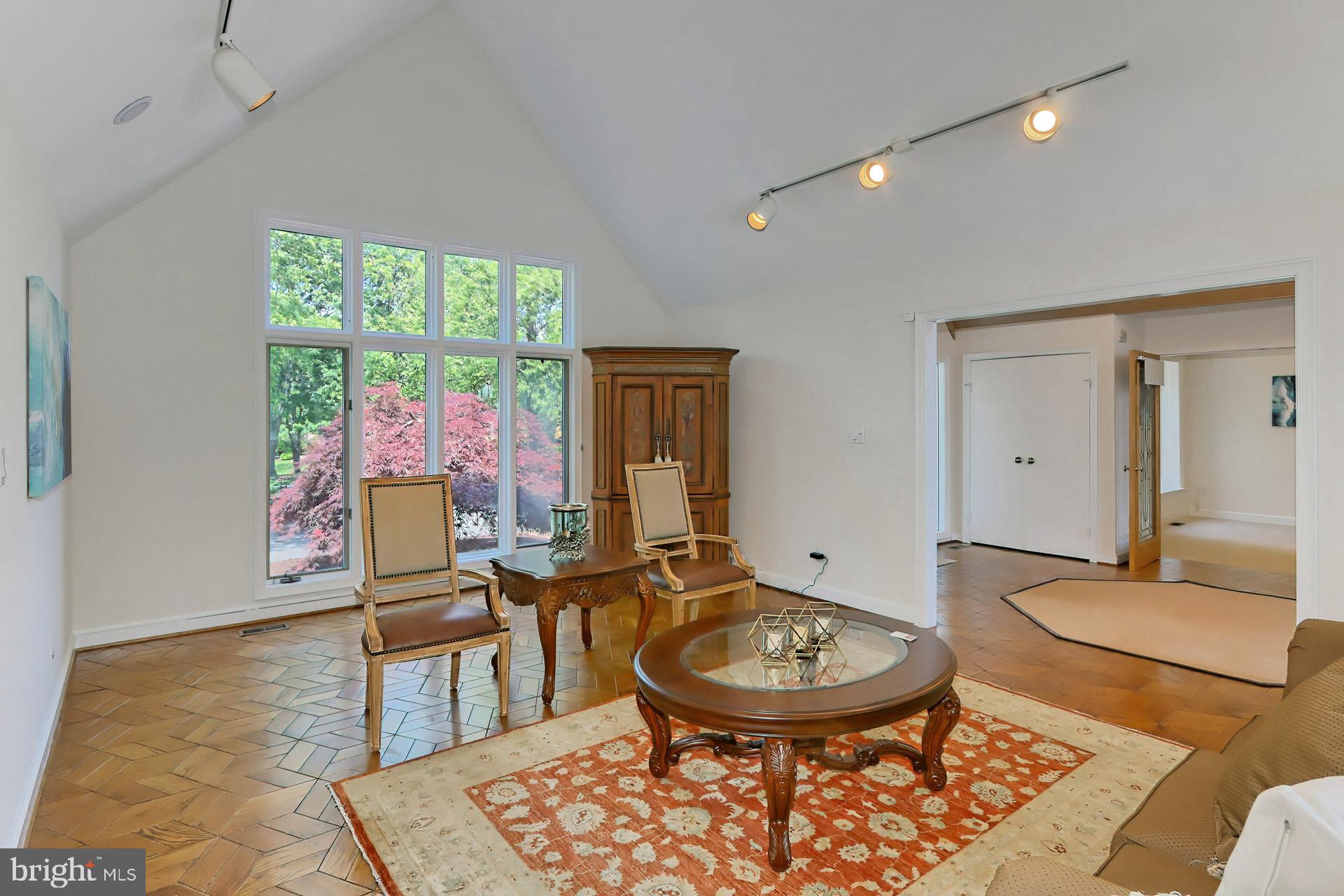 GLEN MILL VILLAGE - Residential