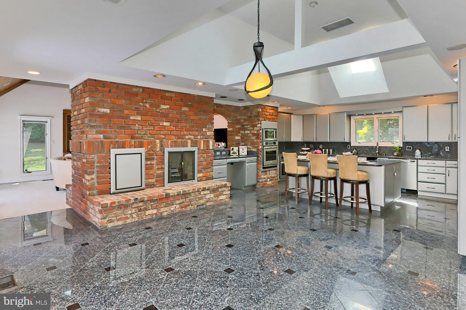 GLEN MILL VILLAGE - Residential