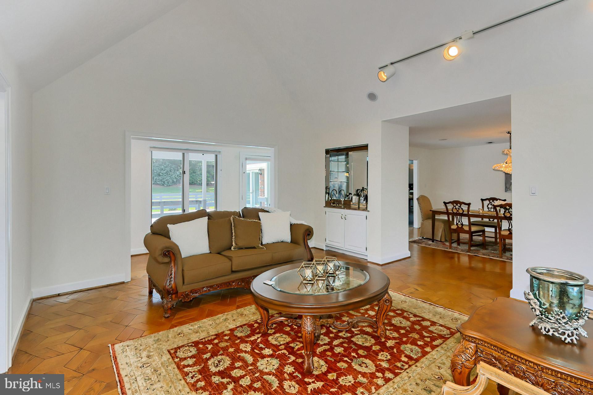 GLEN MILL VILLAGE - Residential