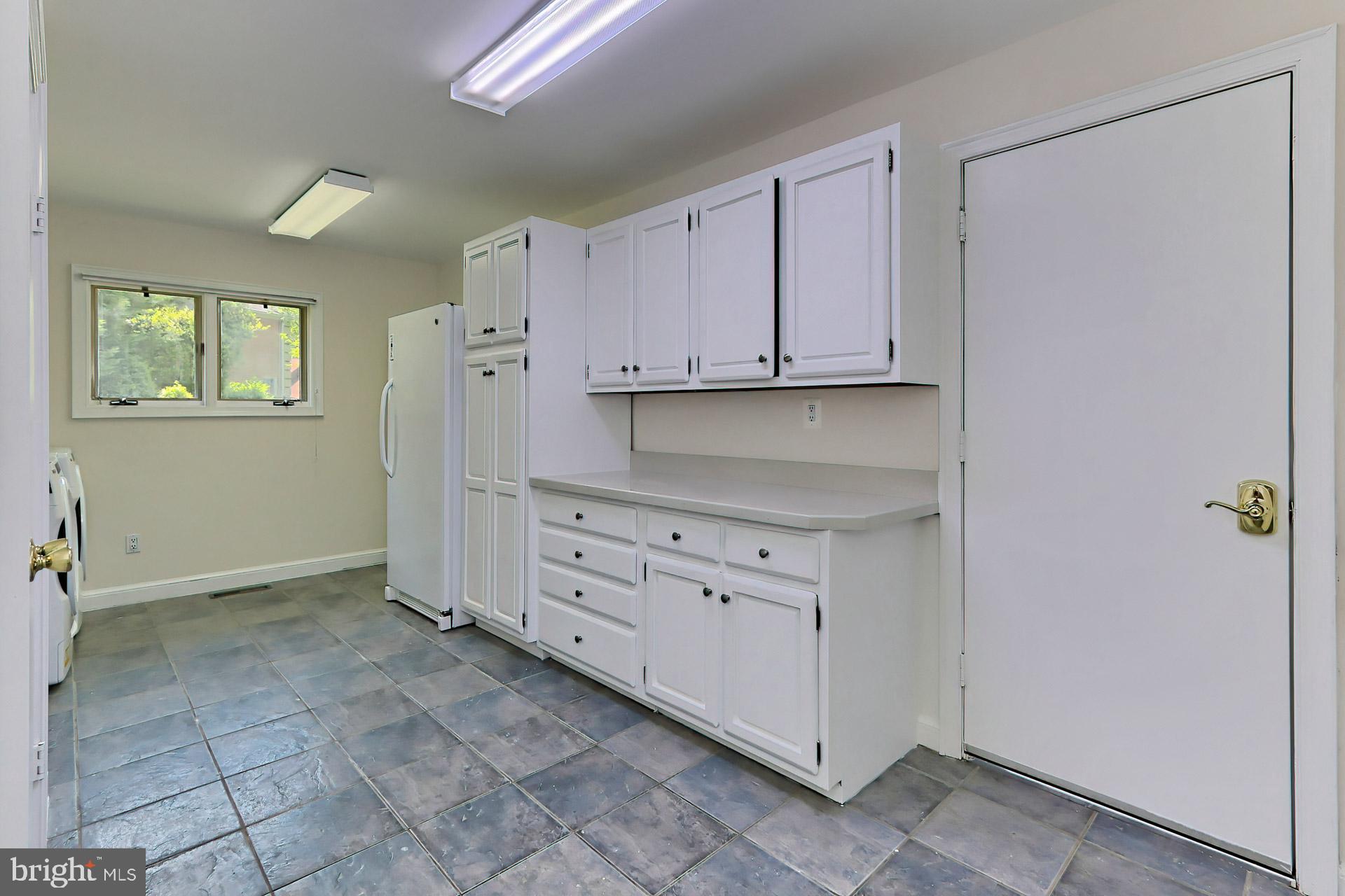 GLEN MILL VILLAGE - Residential