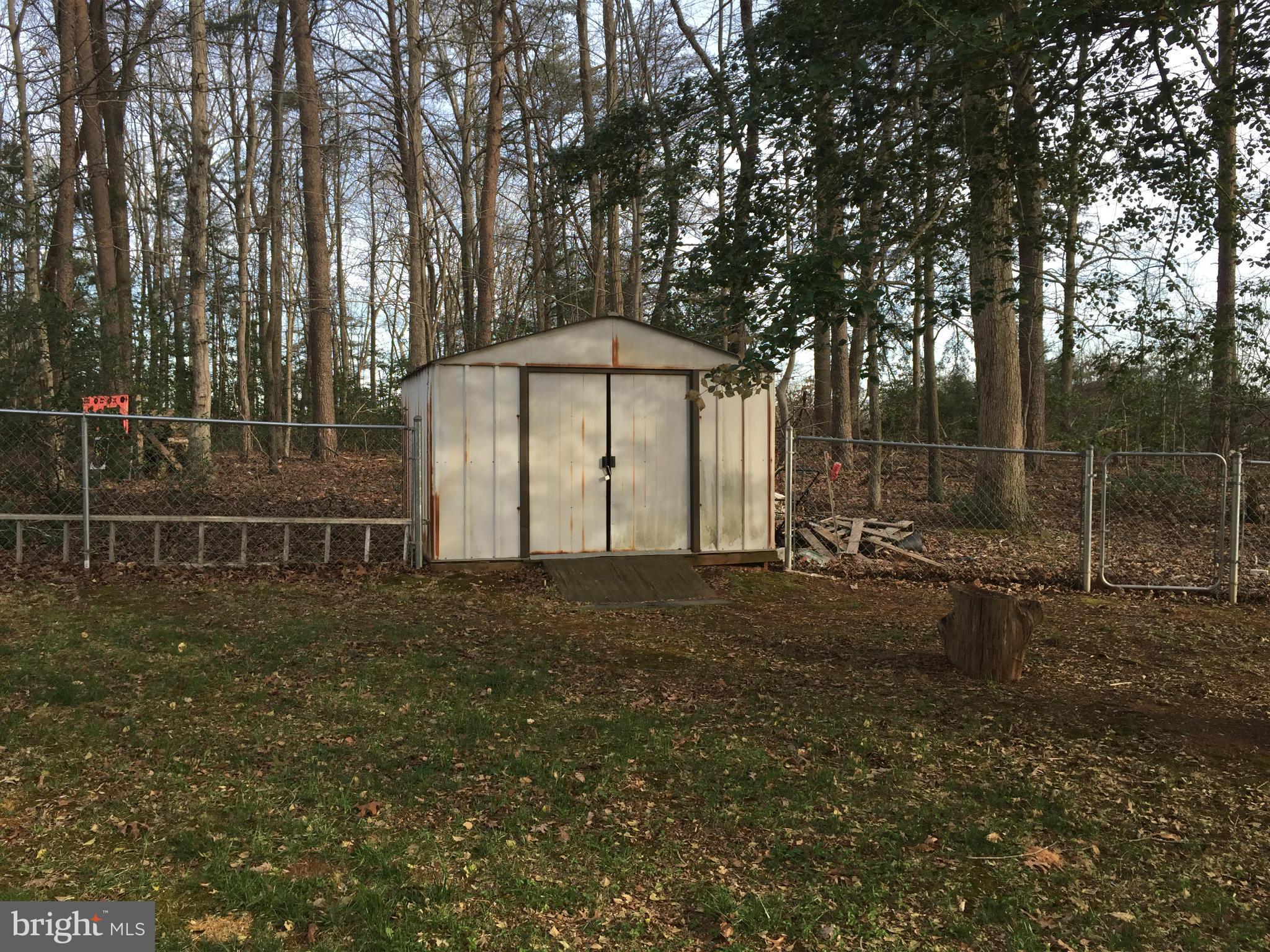 THENO WOODS - Residential