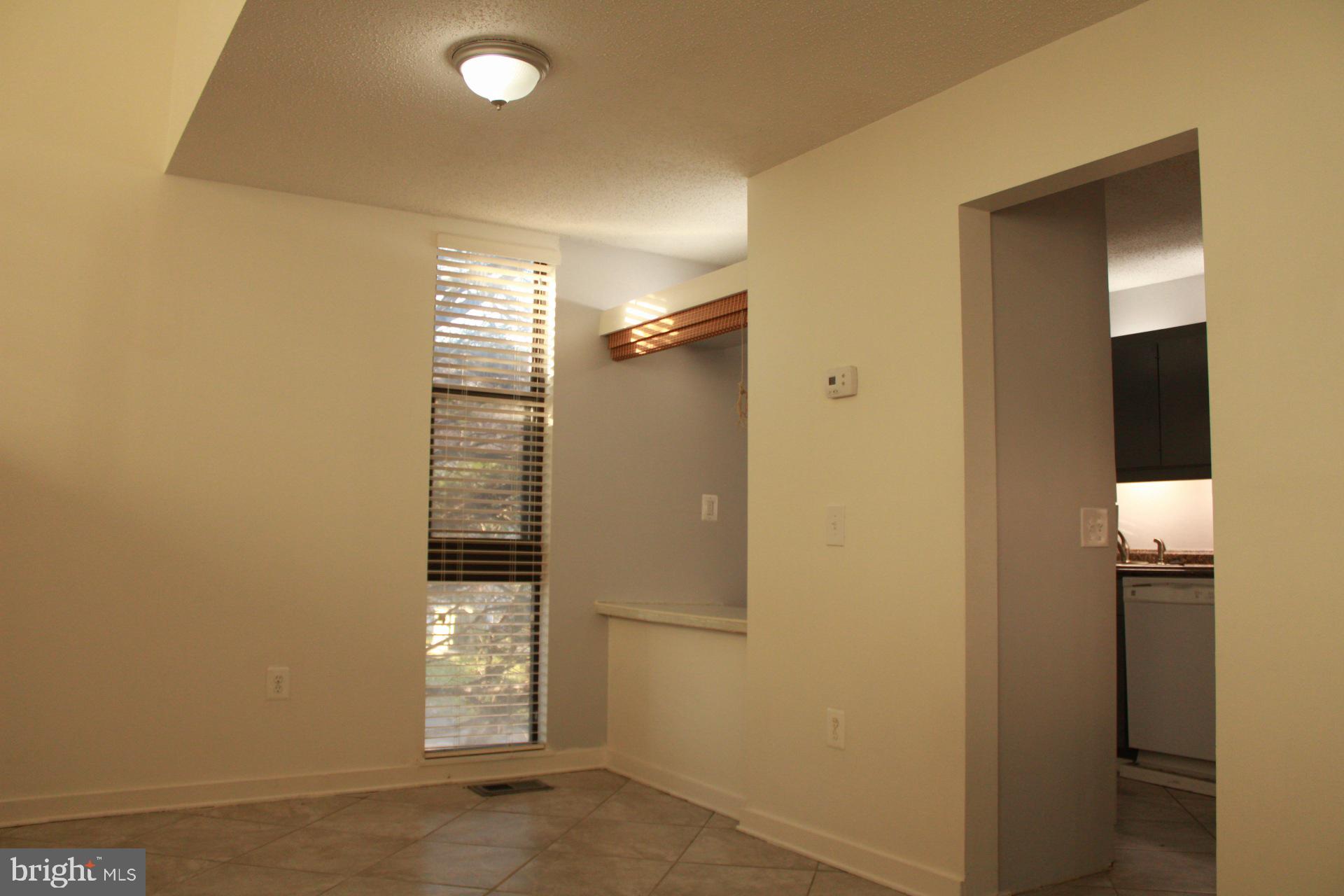 COLD SPRING NEWTOWN - Residential