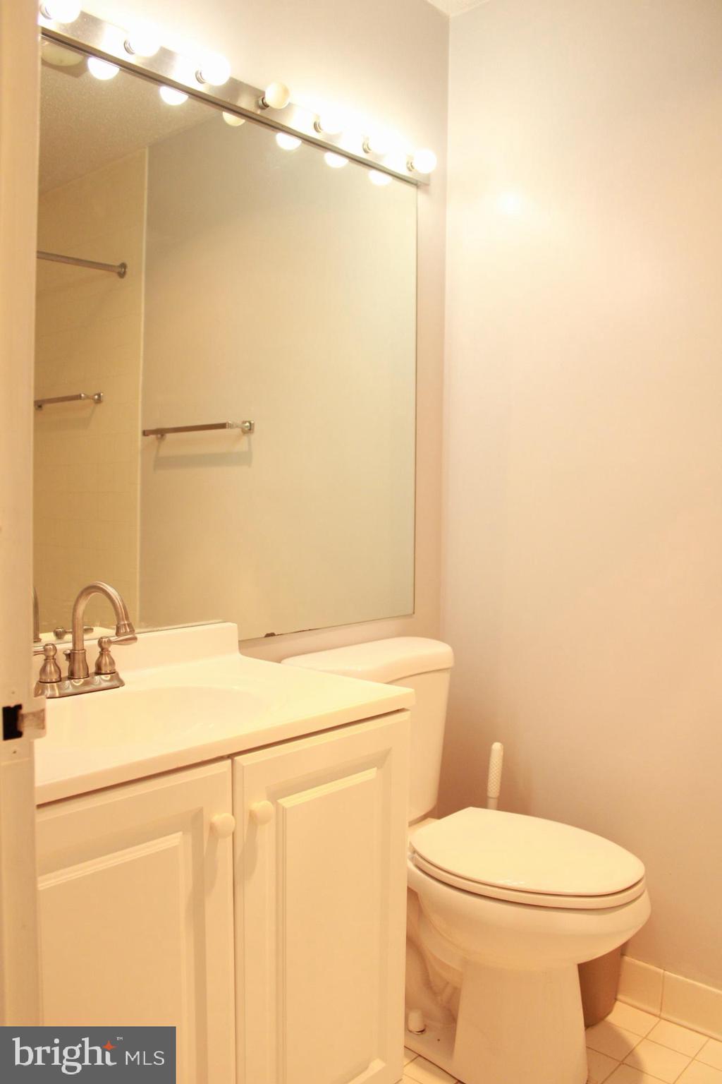 COLD SPRING NEWTOWN - Residential