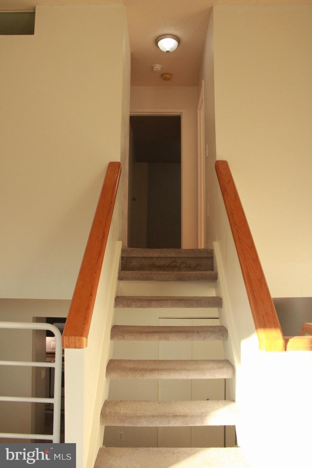 COLD SPRING NEWTOWN - Residential