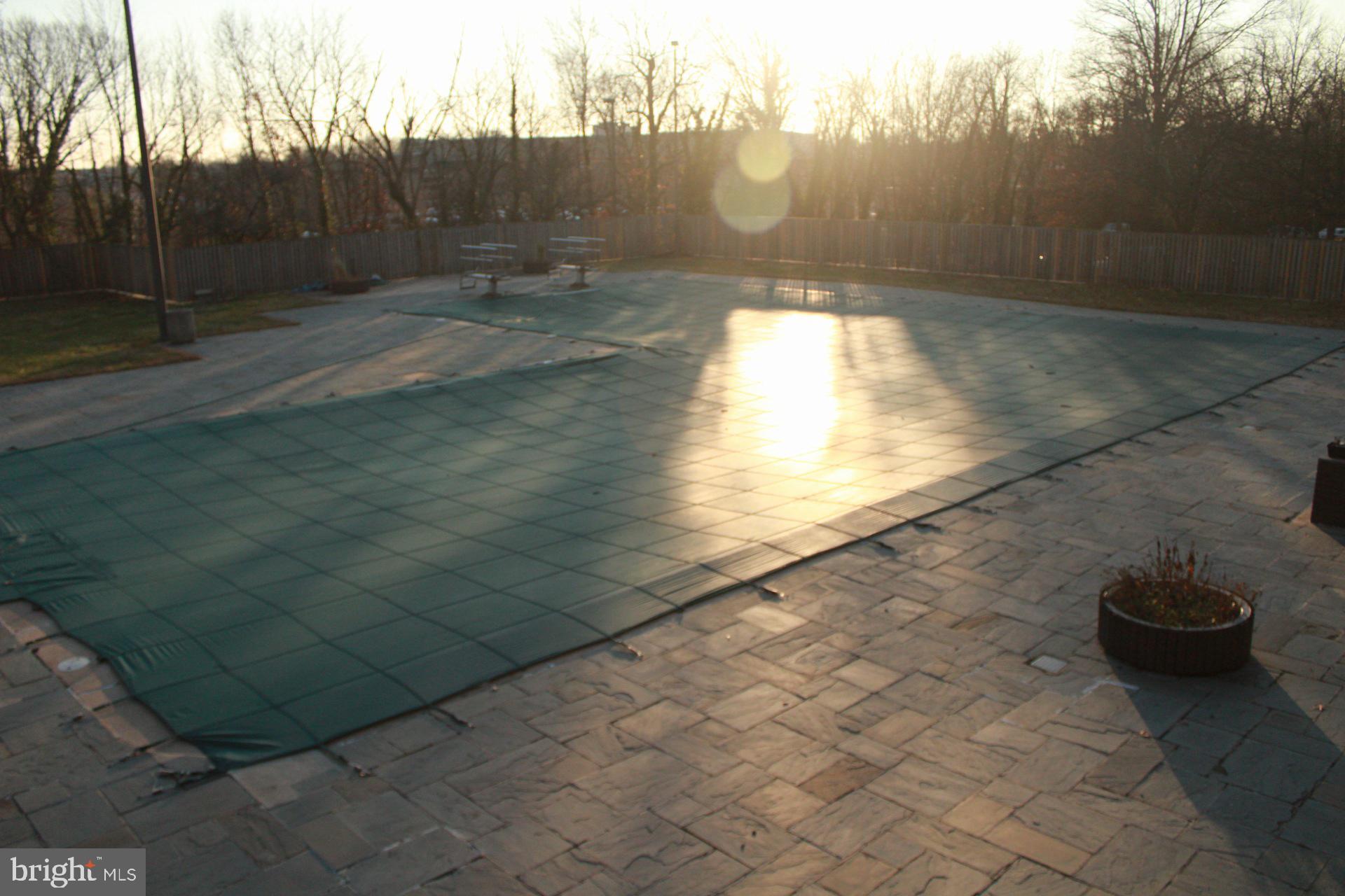 COLD SPRING NEWTOWN - Residential