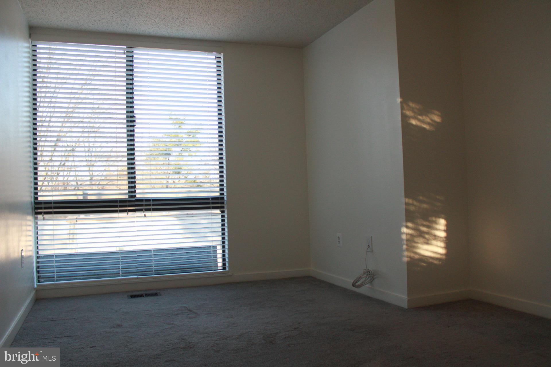 COLD SPRING NEWTOWN - Residential