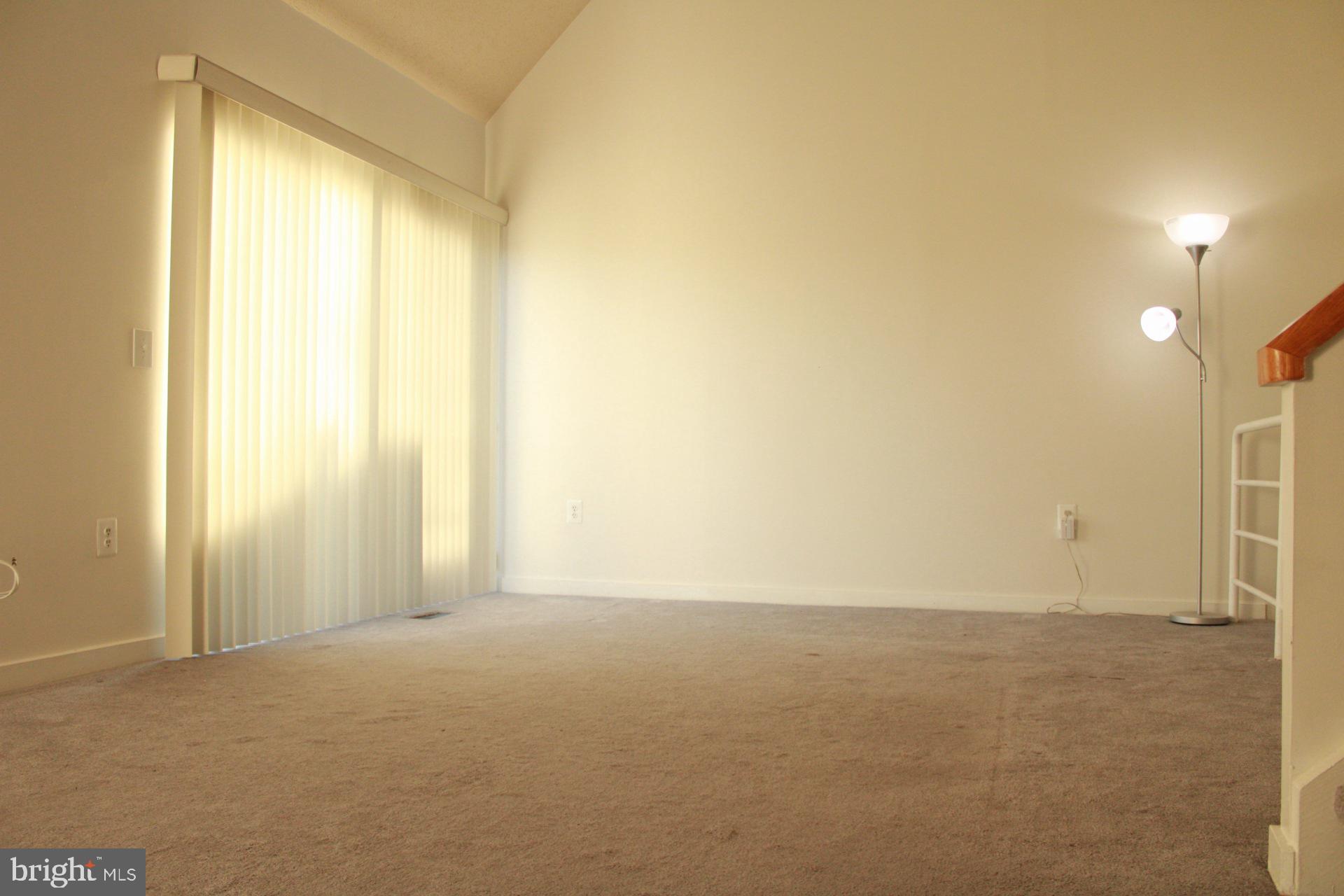 COLD SPRING NEWTOWN - Residential