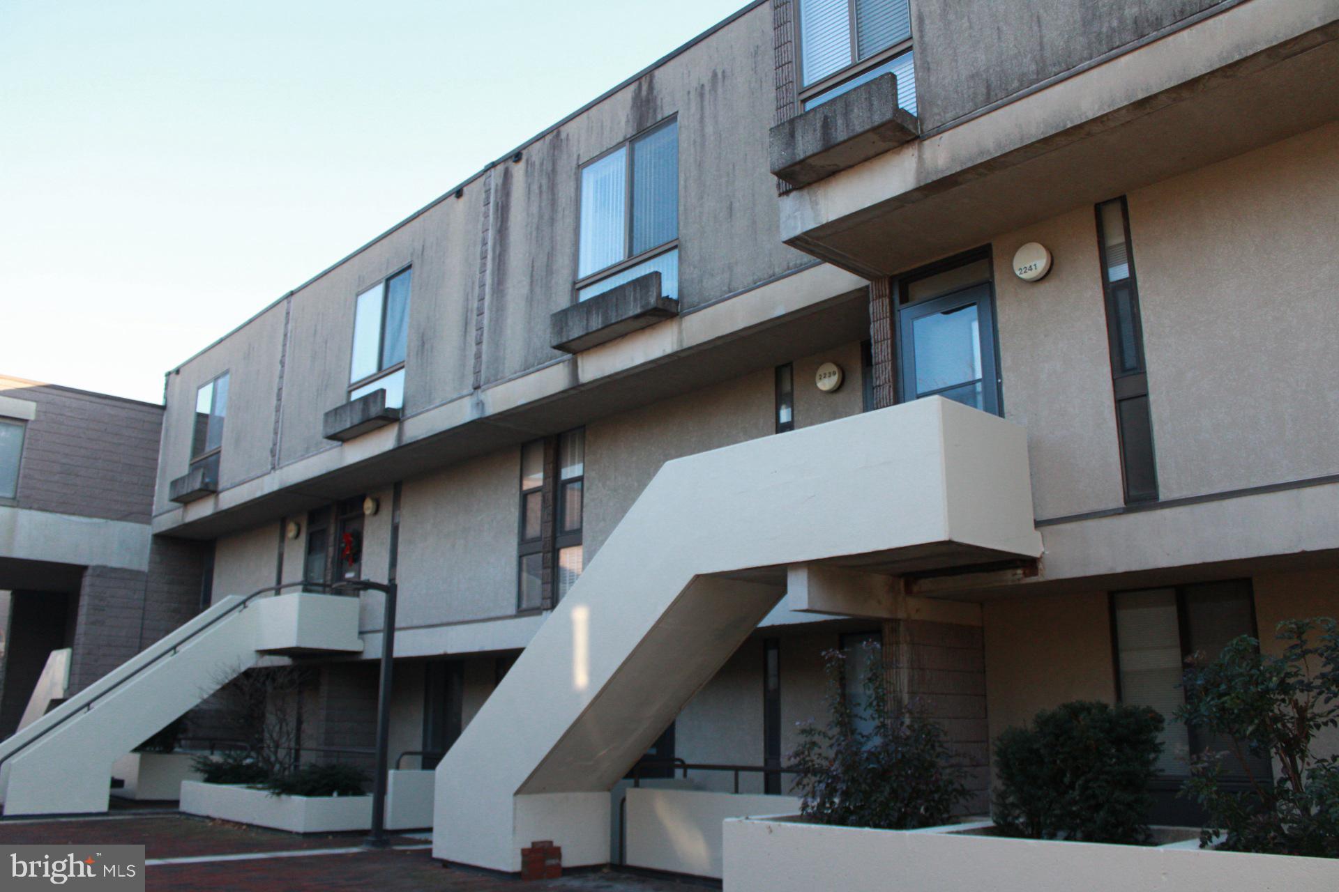 COLD SPRING NEWTOWN - Residential