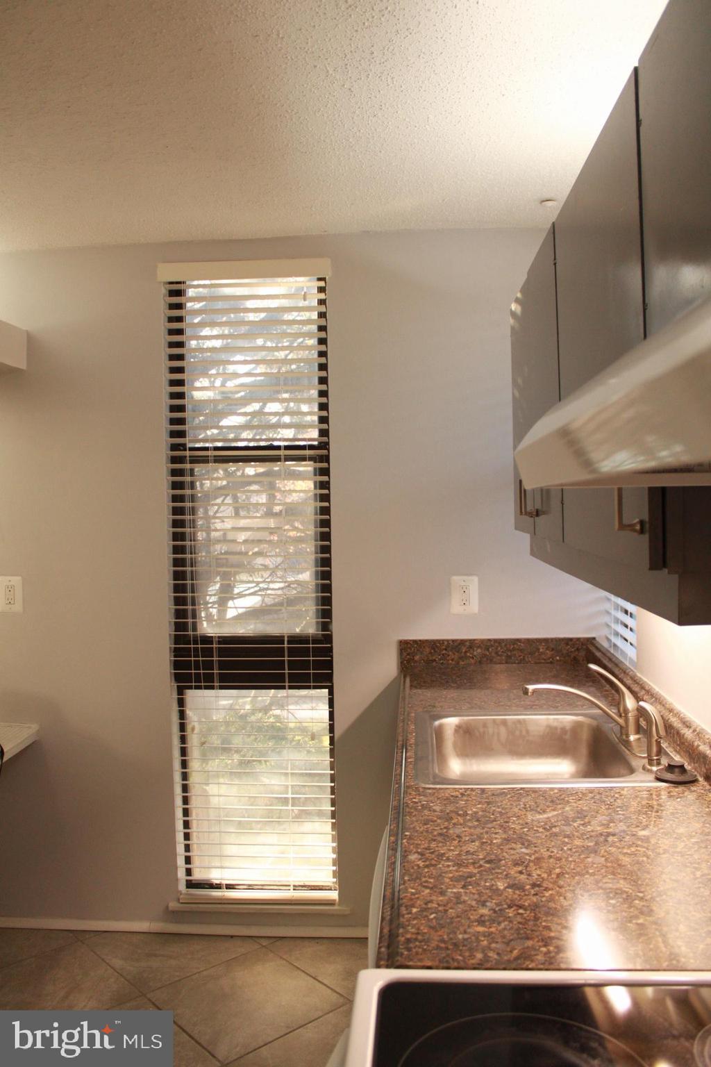 COLD SPRING NEWTOWN - Residential