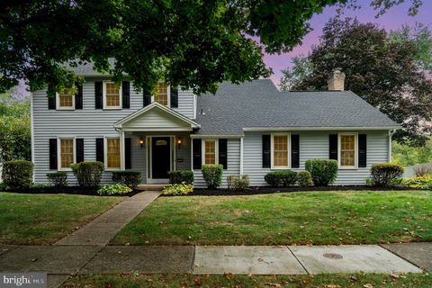 Photo of 5221 Meadowbrook Drive, MECHANICSBURG, PA 17050 (MLS # PACB2046748)