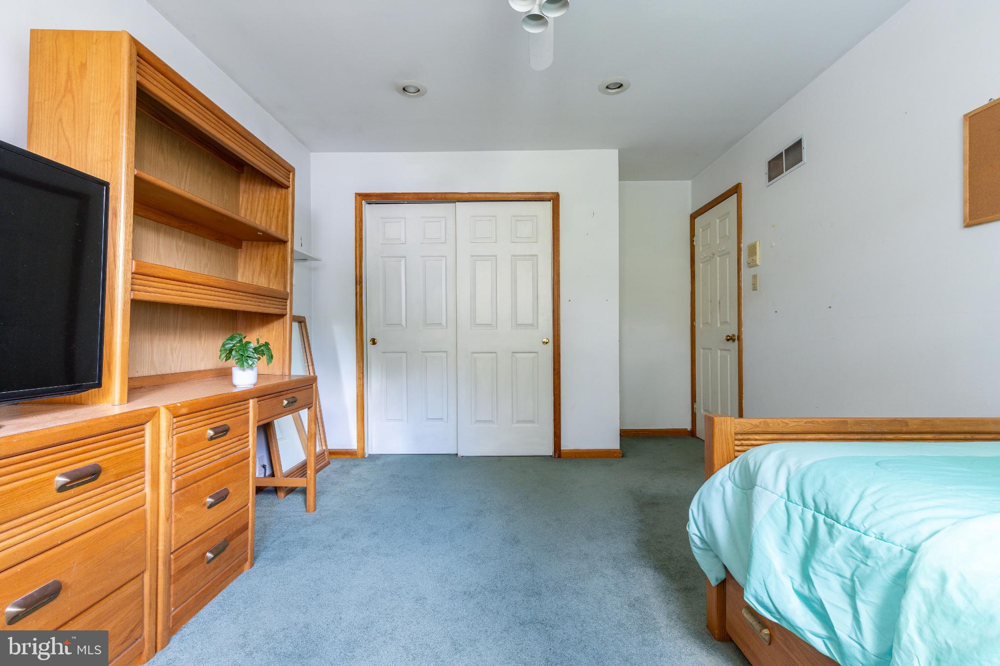 SWEETWATER FARMS - Residential