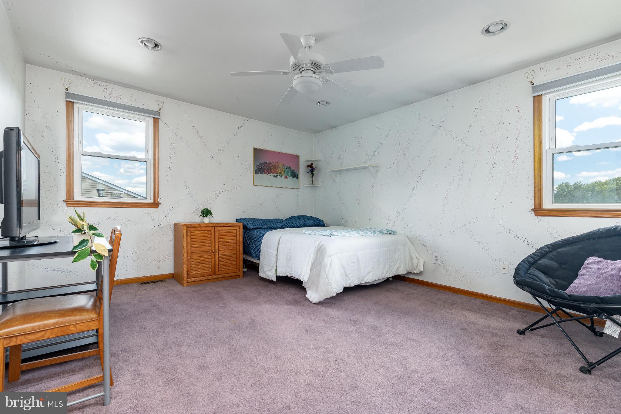 SWEETWATER FARMS - Residential