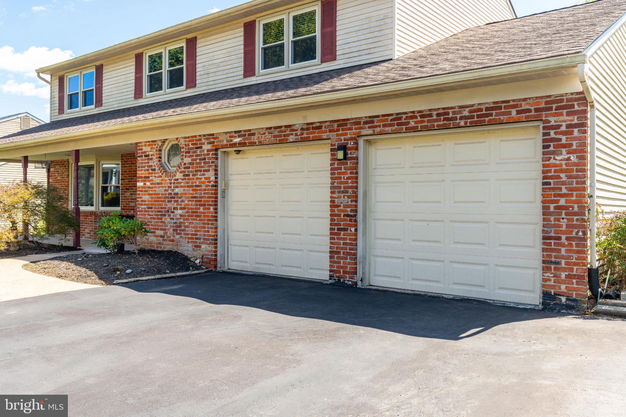 SWEETWATER FARMS - Residential