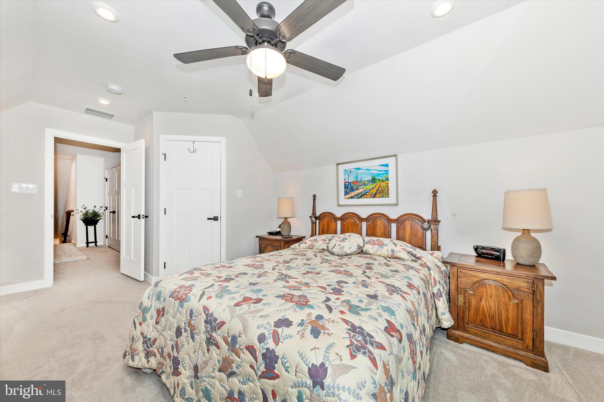 HARRINGTON TERRACE - Residential