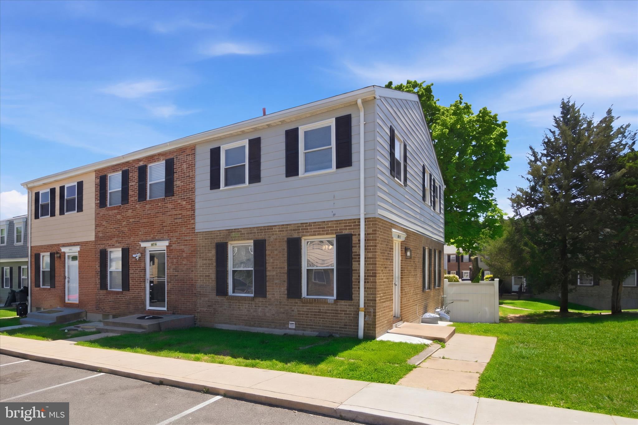STILLMEADOWS CONDO - Residential