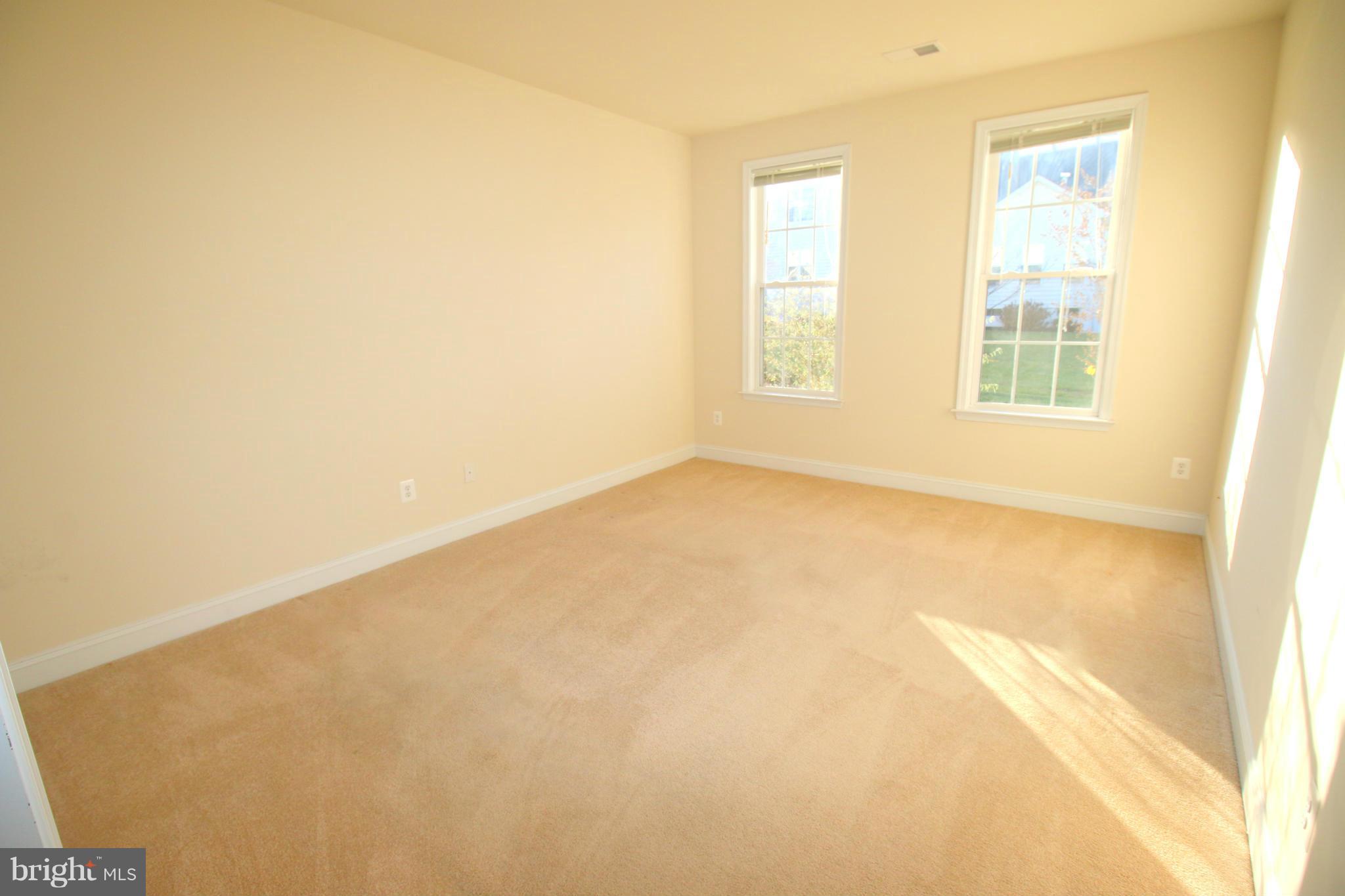 HERITAGE HUNT - Residential