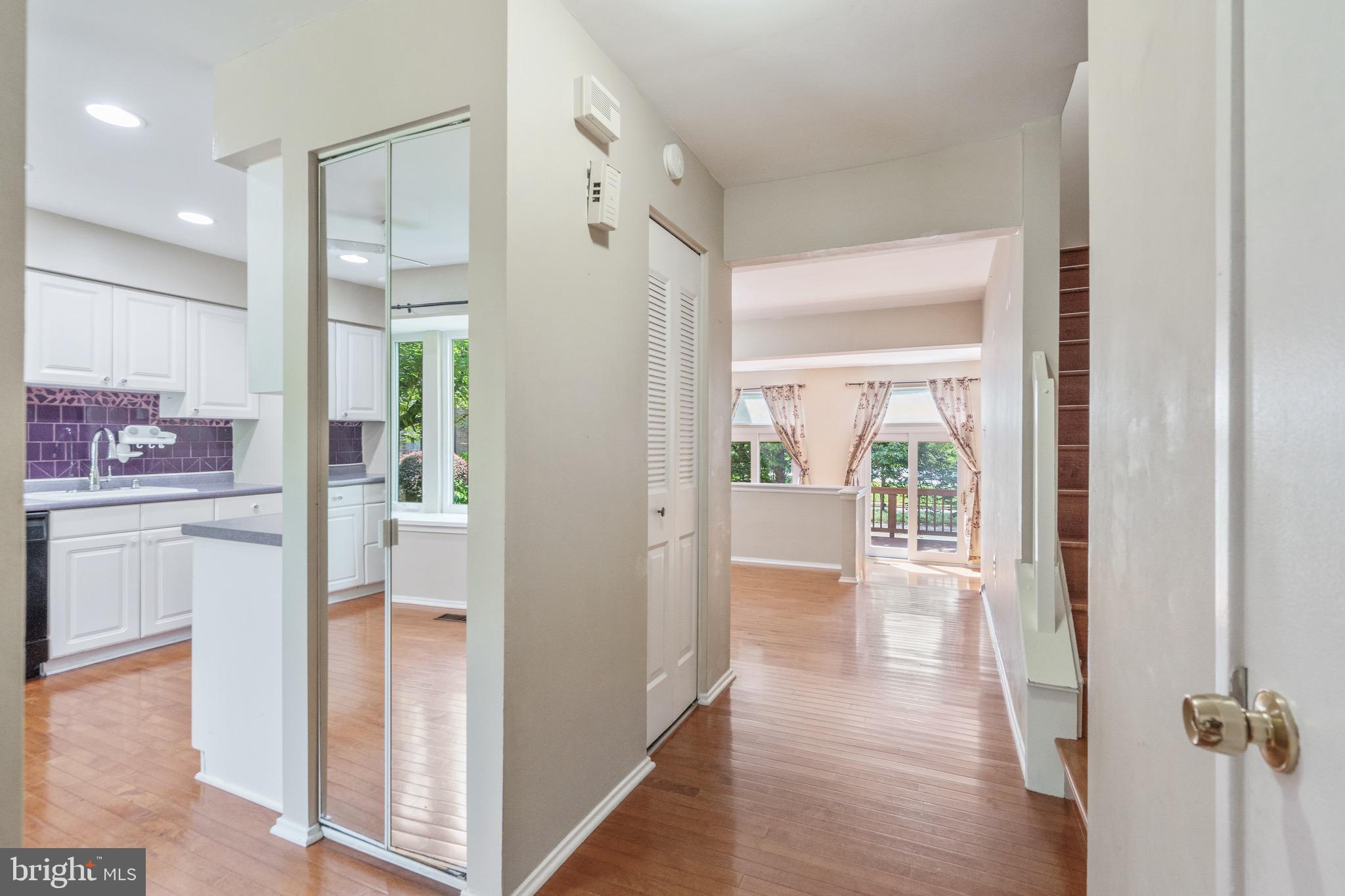 CHERRYWOOD SQUARE - Residential Lease