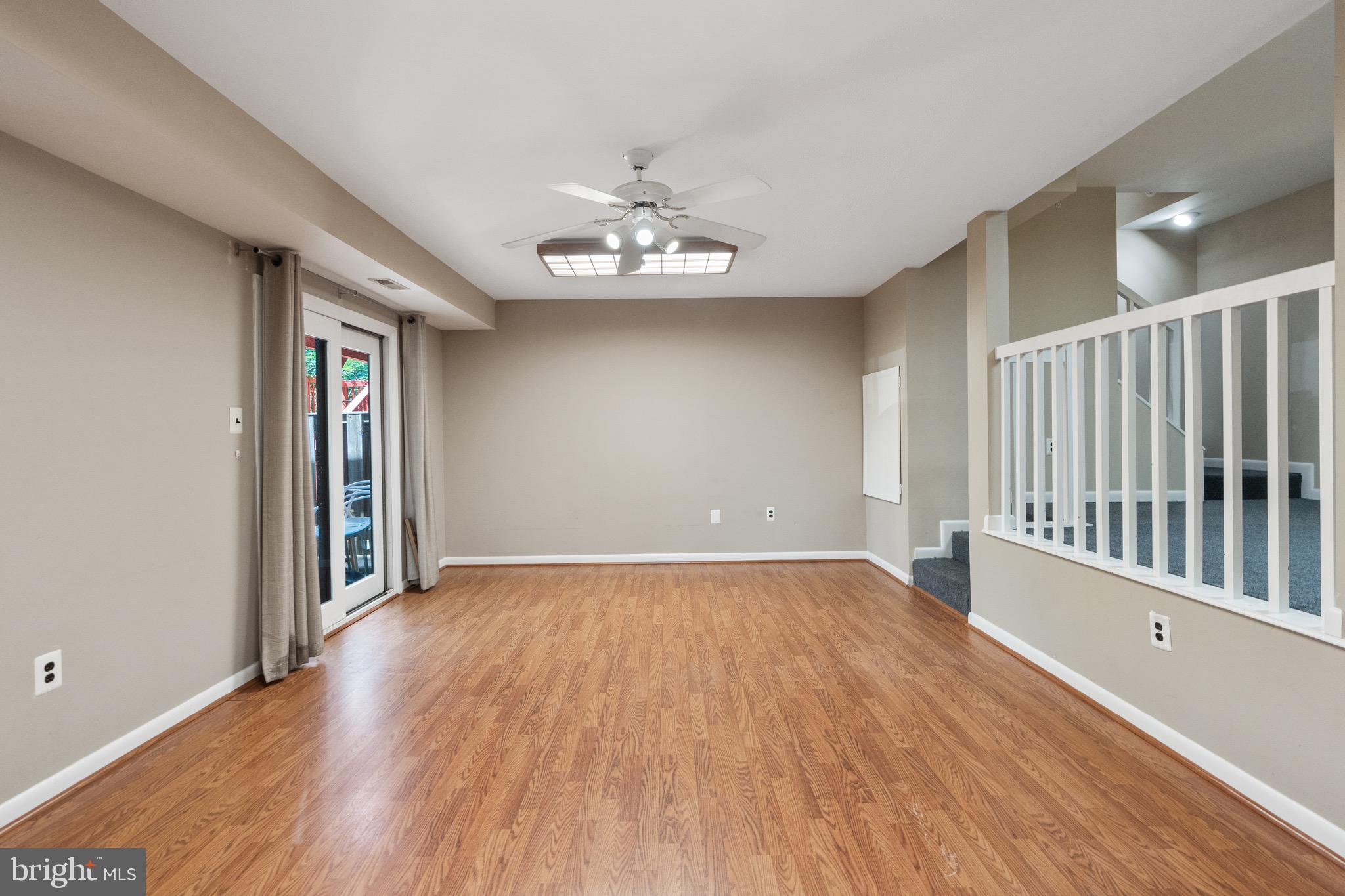 CHERRYWOOD SQUARE - Residential Lease