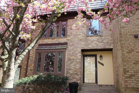 2983 BORGE STREET OAKTON VA 22124