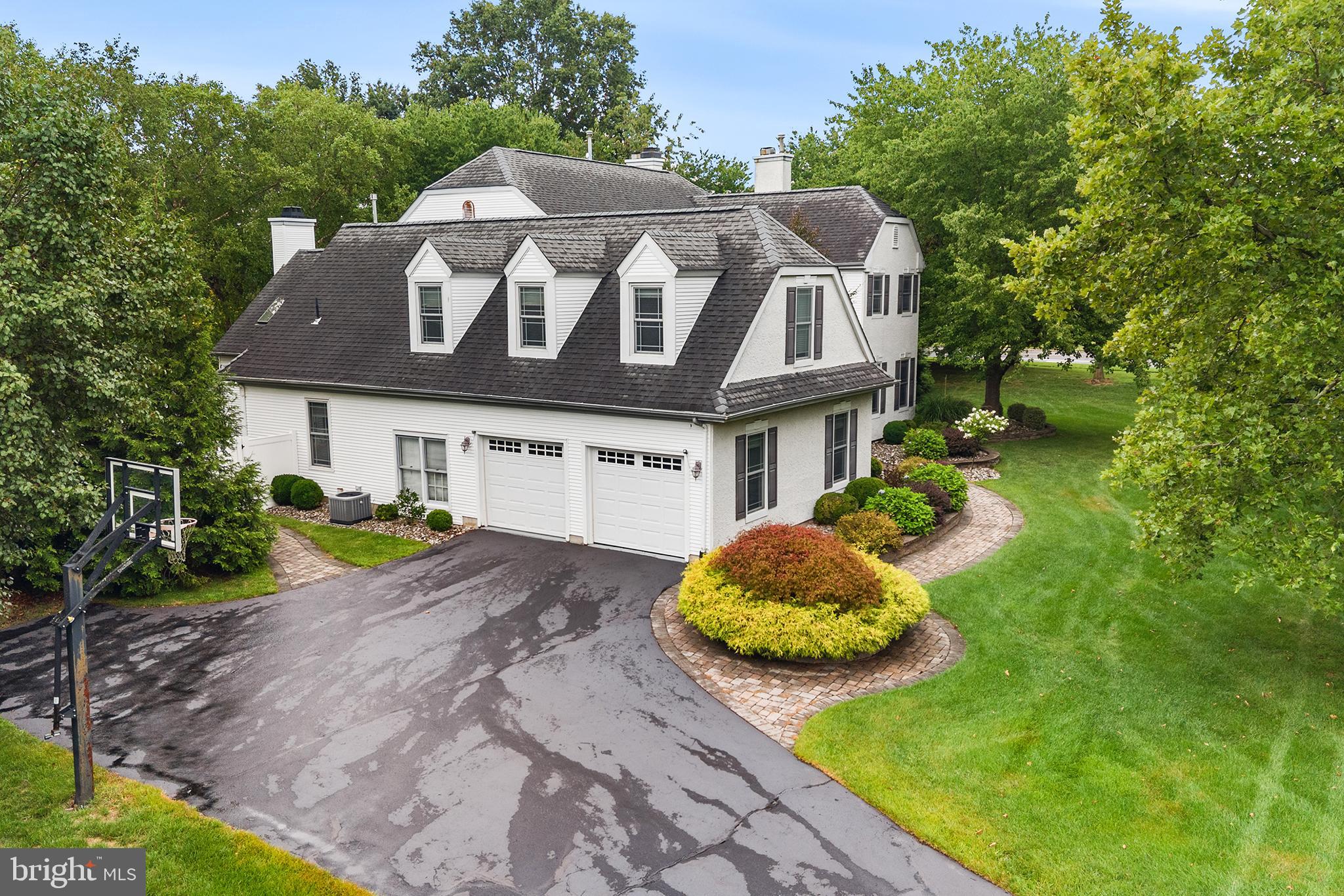 1 WOODLAND DRIVE