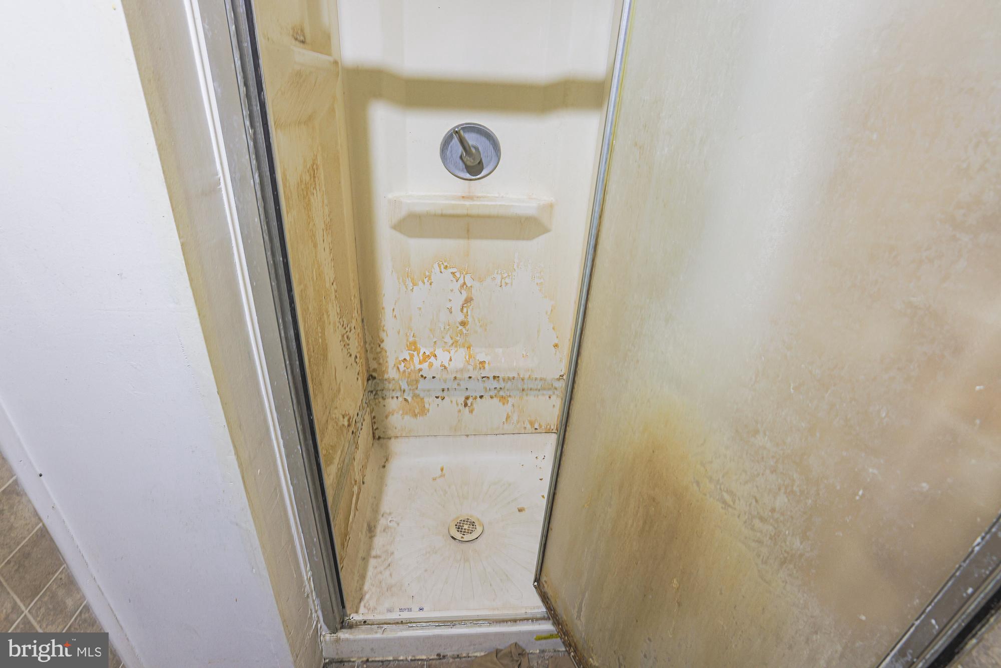 BRIDGEVIEW - GREENLAWN - Residential