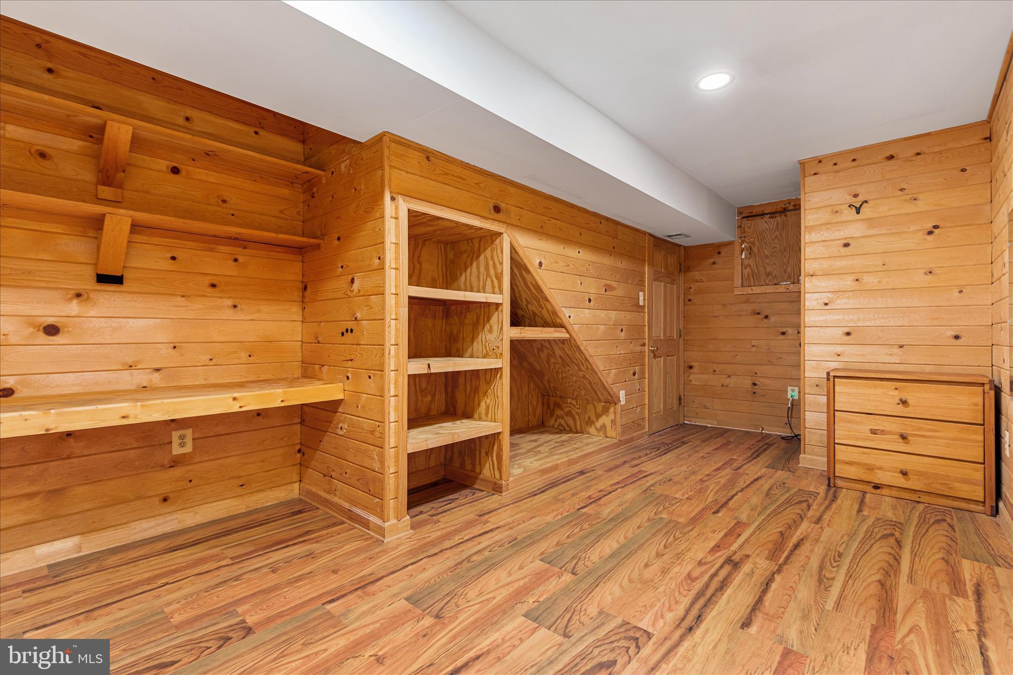 FRANKLIN FARM - Residential