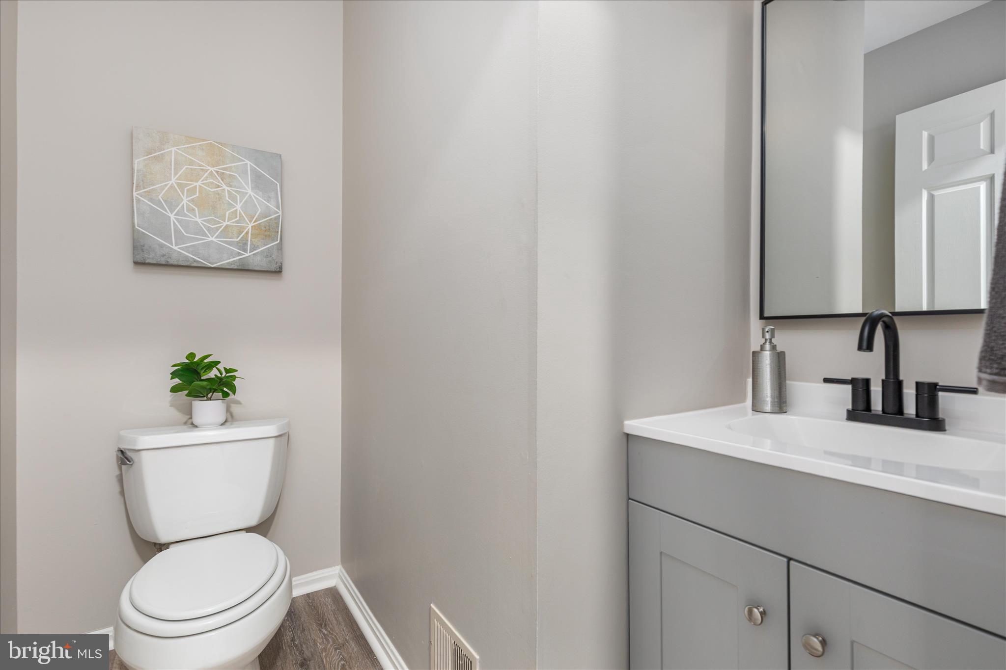 FRANKLIN FARM - Residential