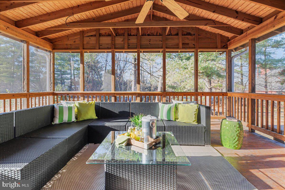 13170 AUTUMN HILL LANE