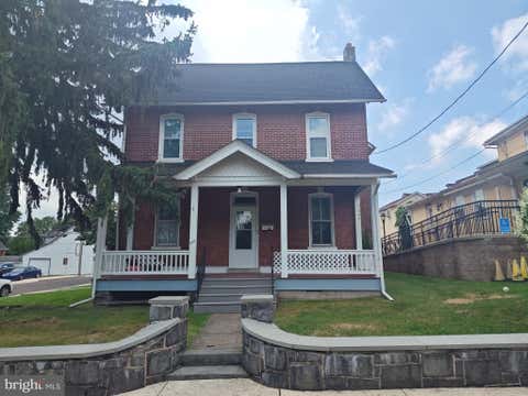 Homes For Rent - 602 Arch Street #UNIT B<br/> PERKASIE, PA 18944