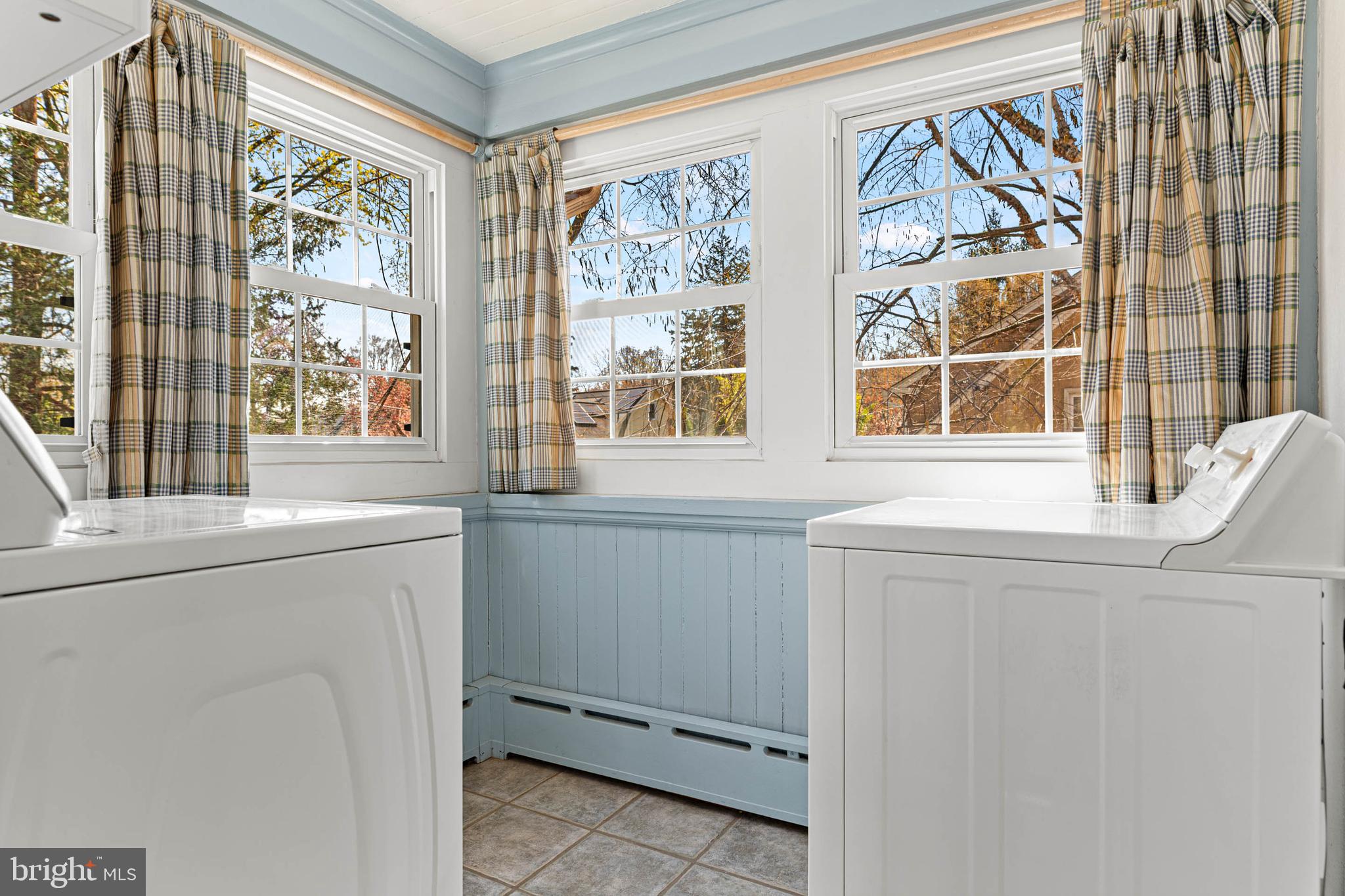 MERION STATION - Residential