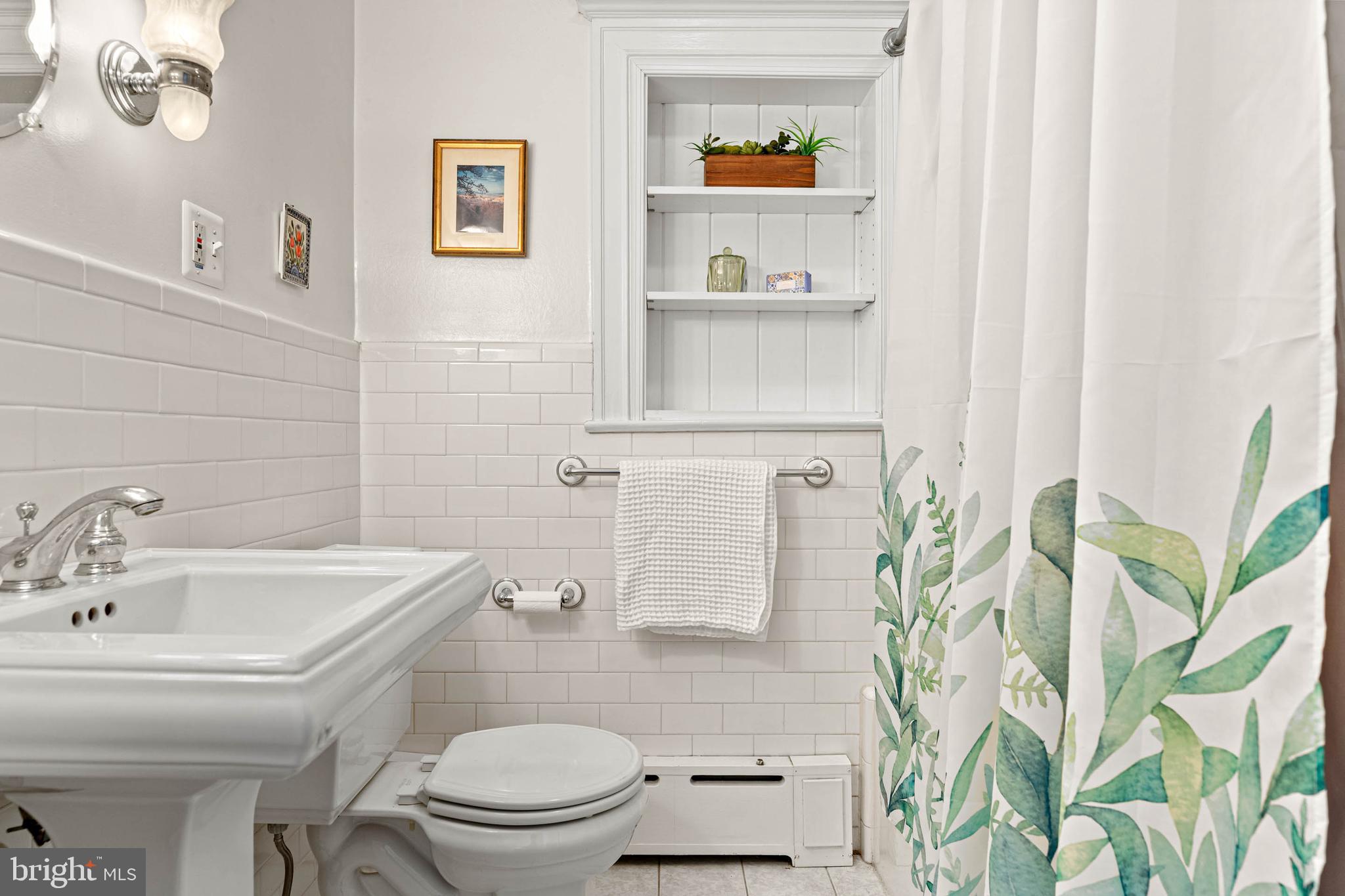 MERION STATION - Residential