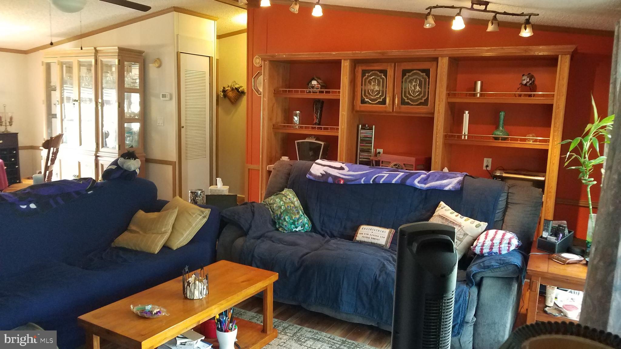 HILLANDALE HOMES - Residential