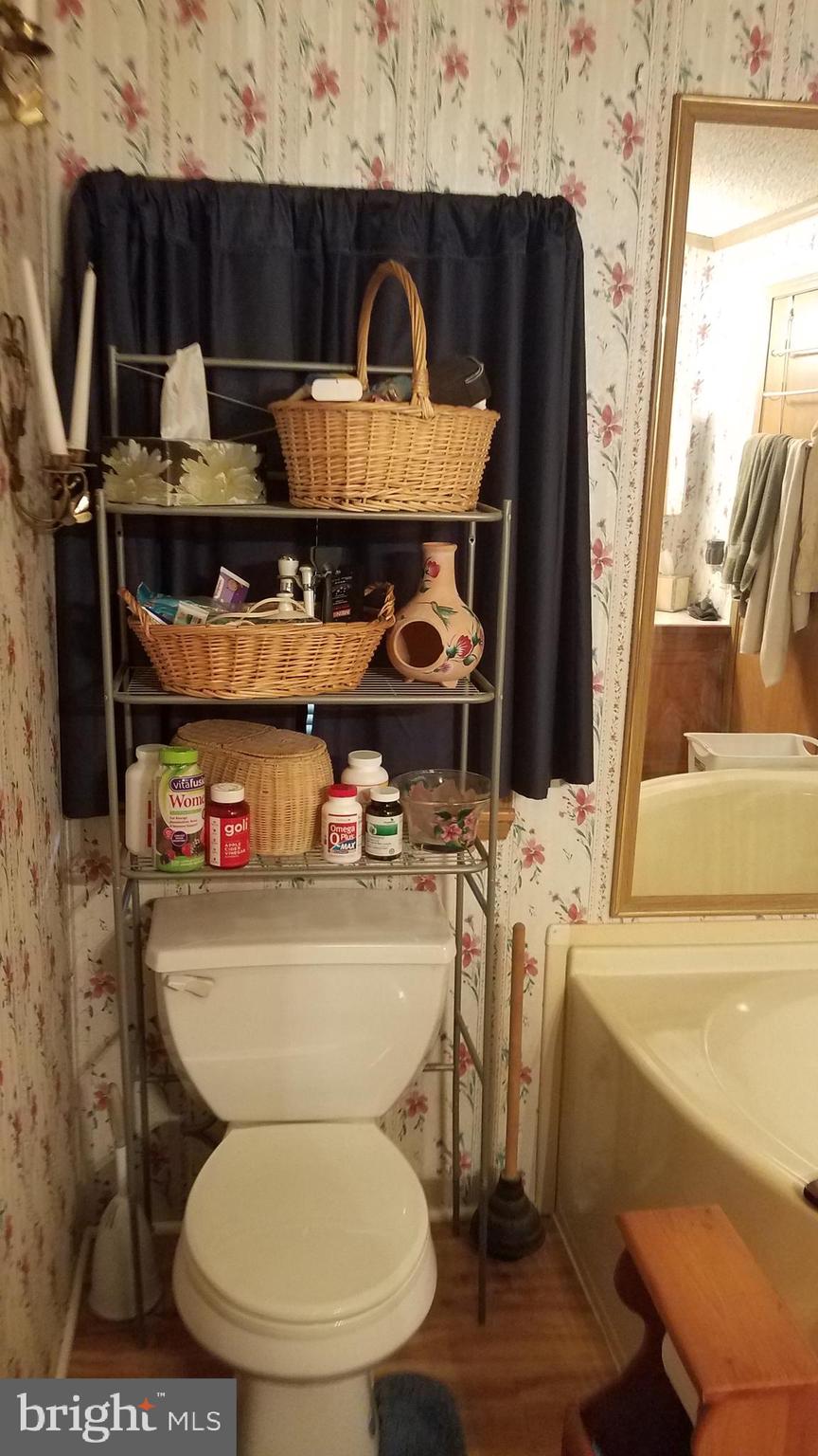 HILLANDALE HOMES - Residential