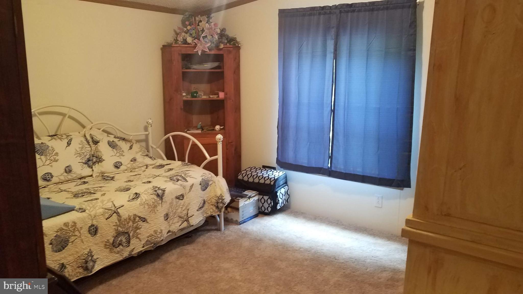 HILLANDALE HOMES - Residential