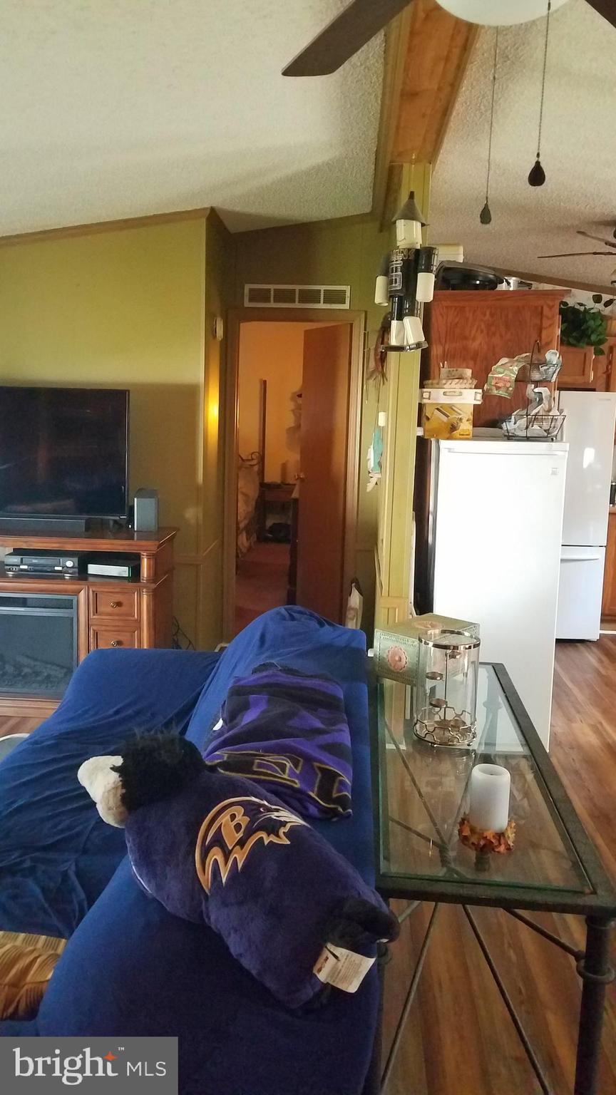 HILLANDALE HOMES - Residential